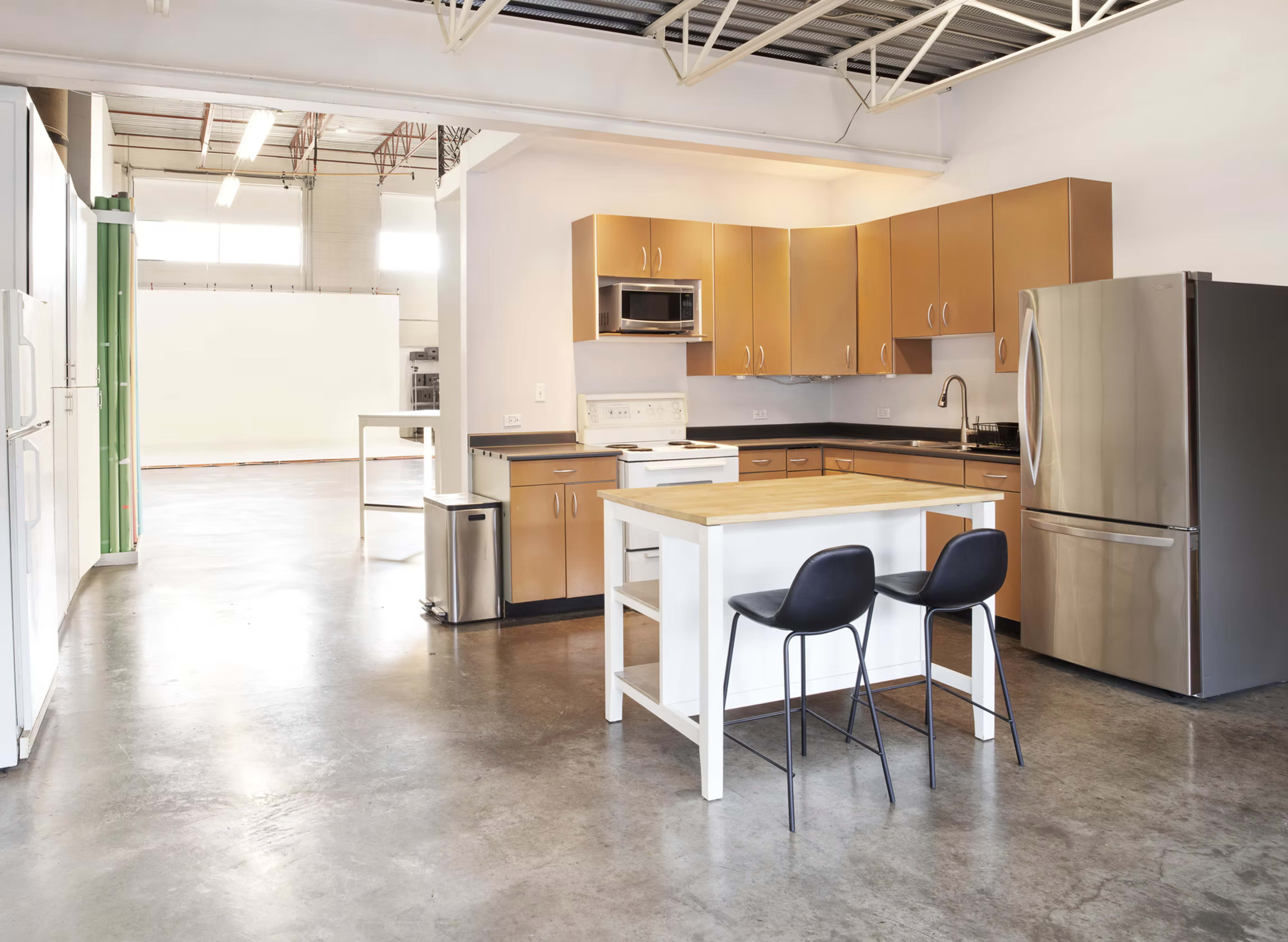 Large East Vancouver Photography Studio Image in Central Vancouver, Vancouver, BC
