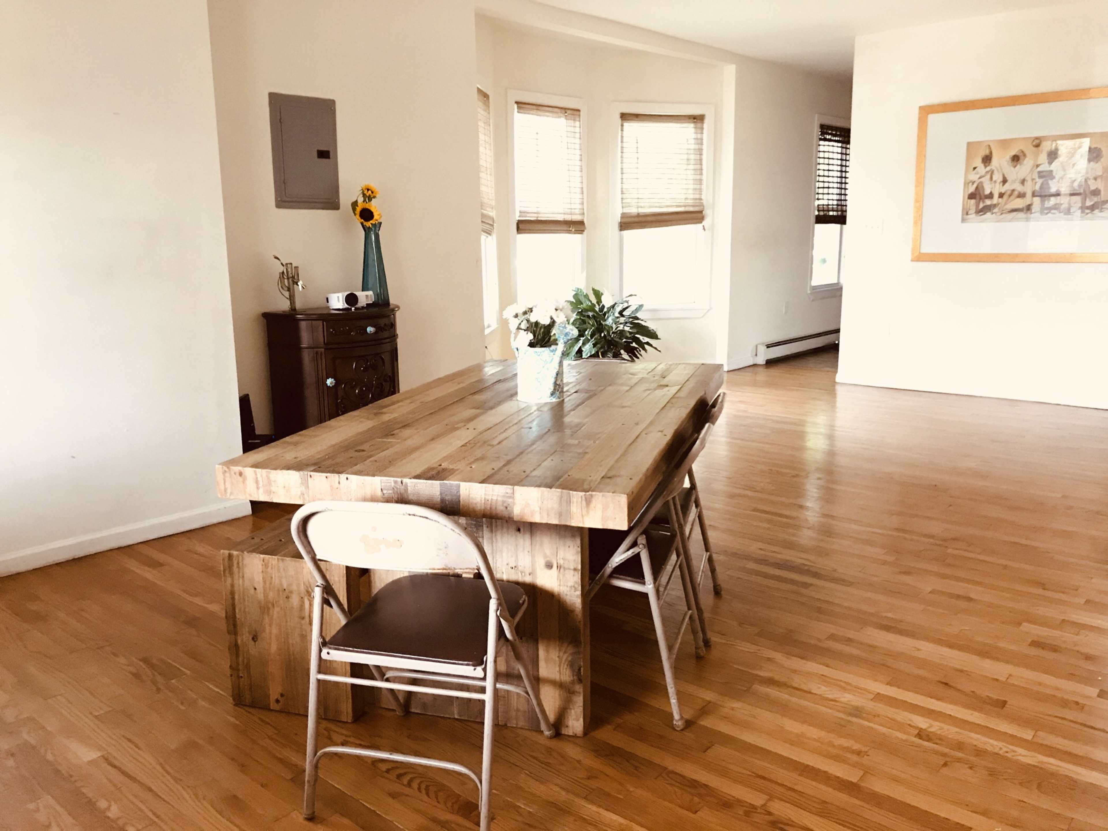 Beautiful, Airy and Spacious within a Private House Image in Bayonne, Bayonne, NJ