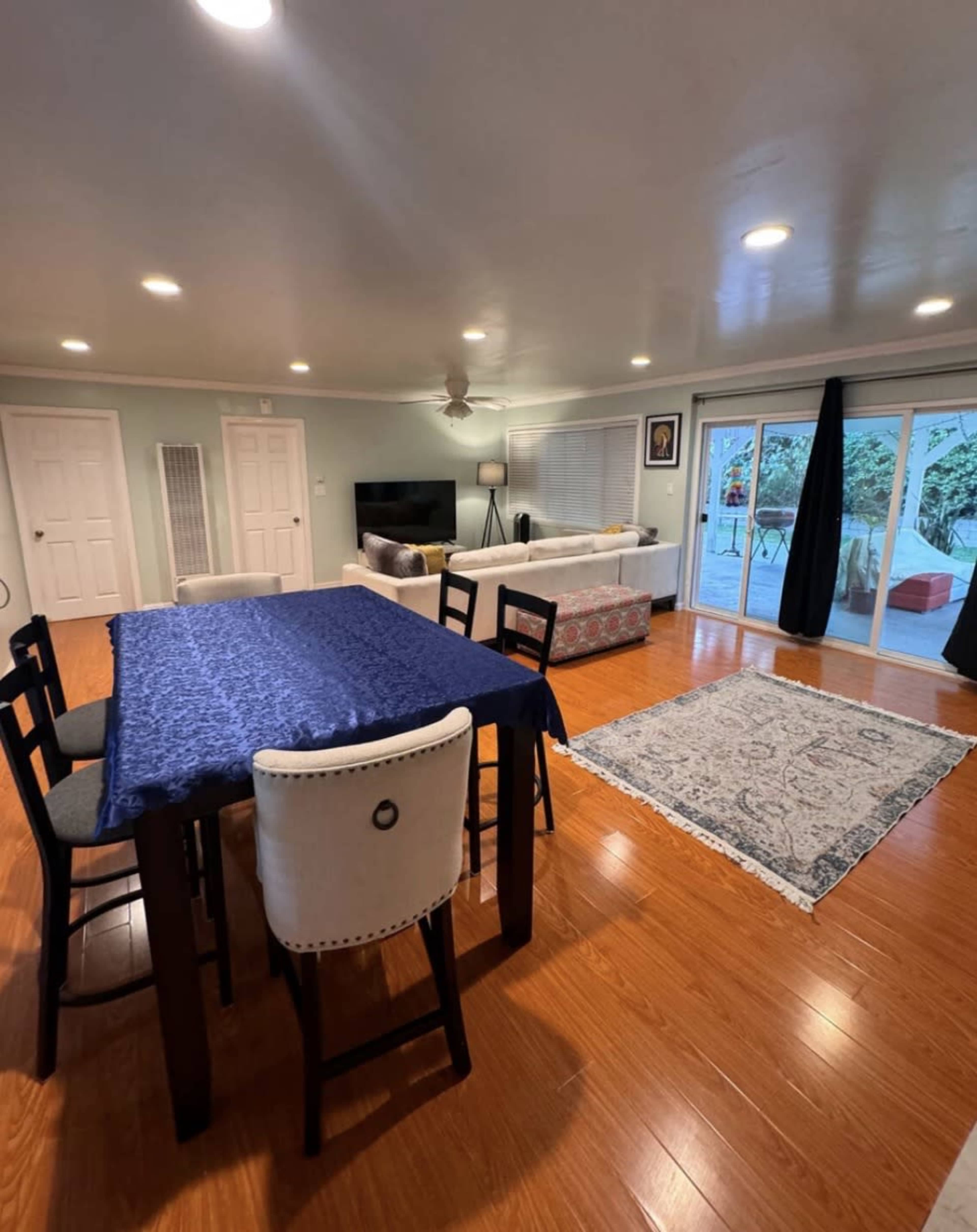 Versatile Monterey Park Suburban Home for Shoots & Gatherings Image in South Montebello, Monterey park, CA