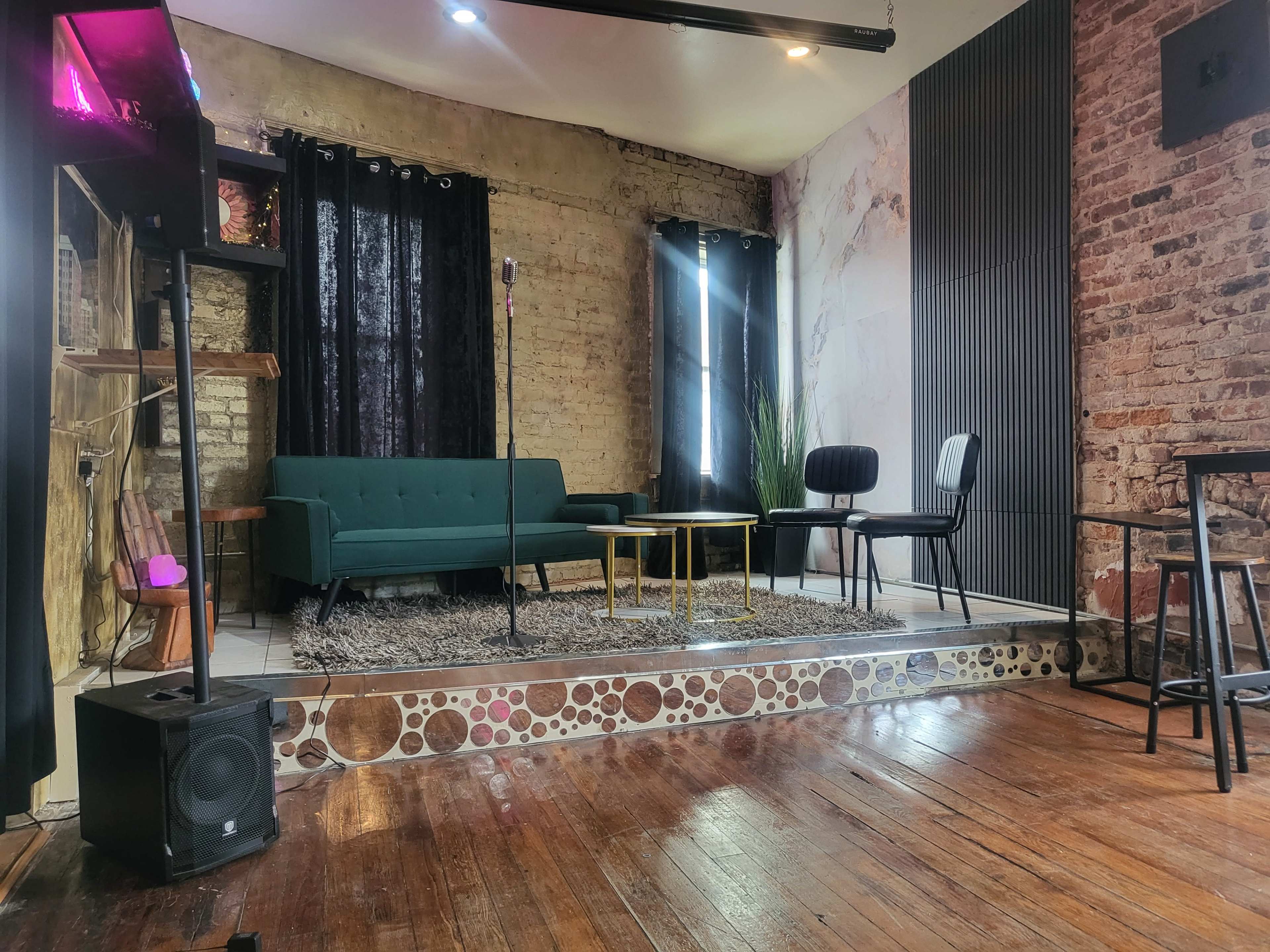 Urban Loft  In The Heart Of The City Image in Downtown Atlanta, Atlanta, GA