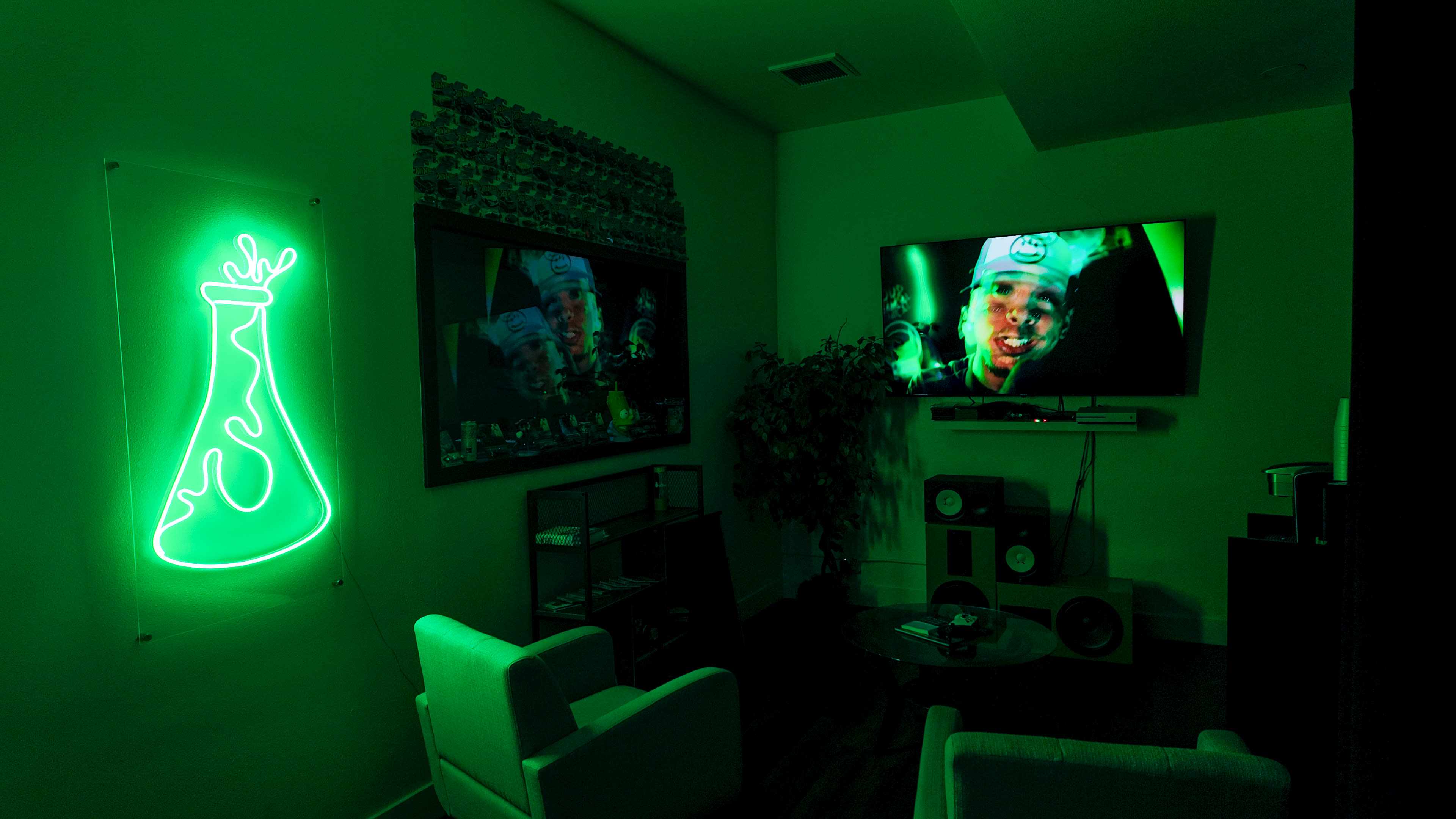 Professional Recording & Podcast Studio - Grand Opening Special Image in Canoga Park, Canoga Park, CA