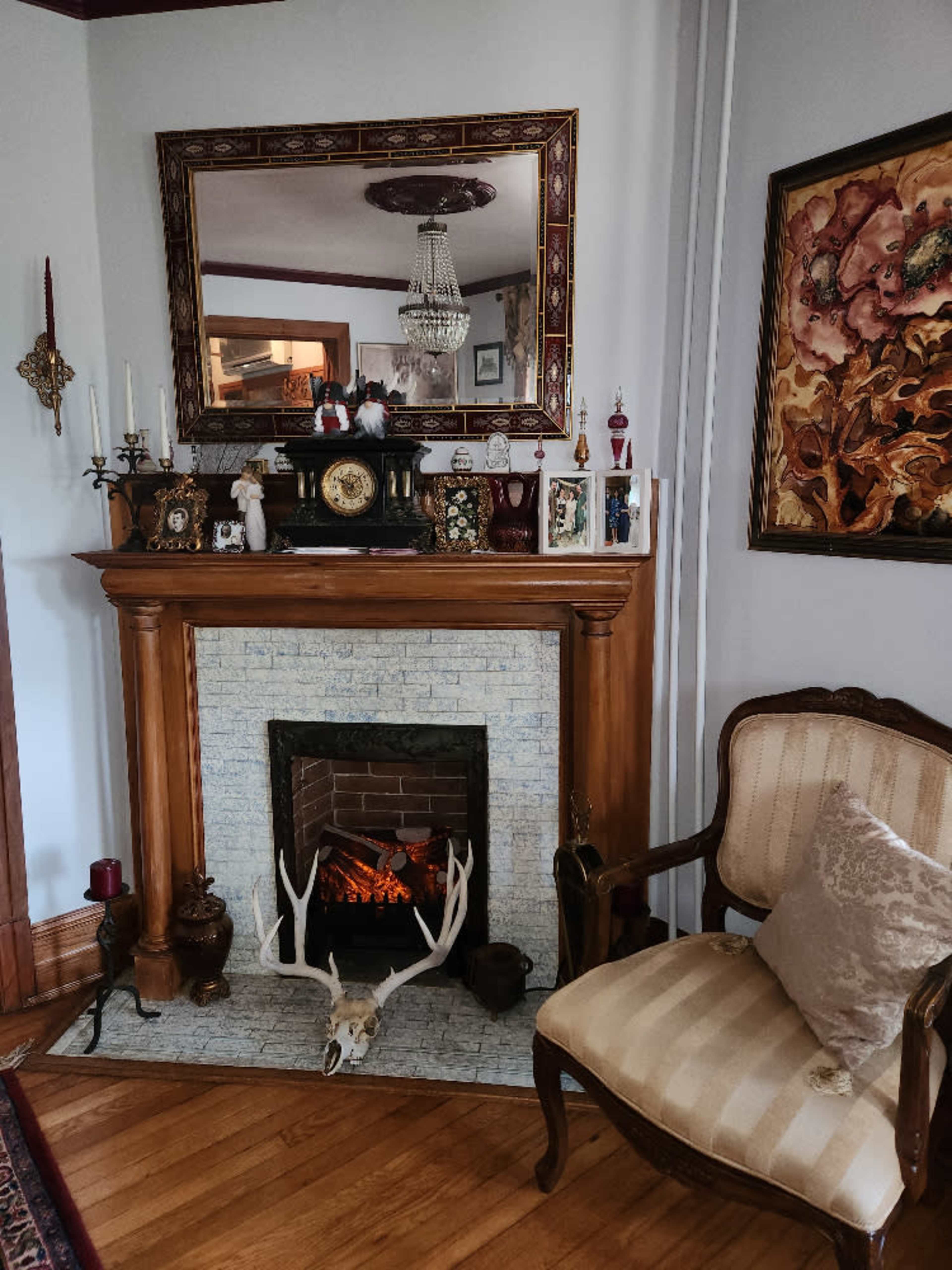 Inside Walnut Hill Manor Image in Waynesboro, Waynesboro, PA