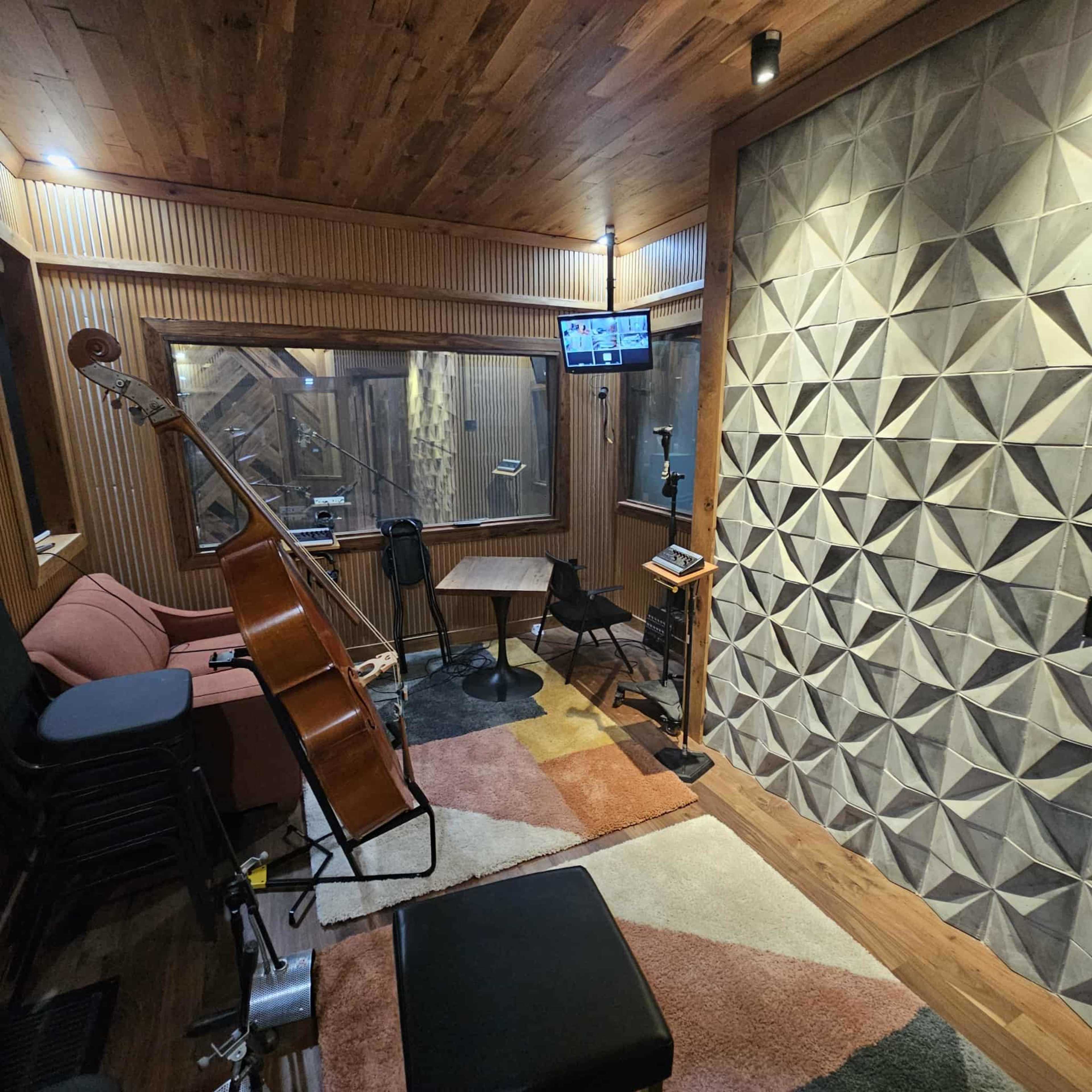 Beautiful, unique, recording studio Image in Watertown, Watertown, TN