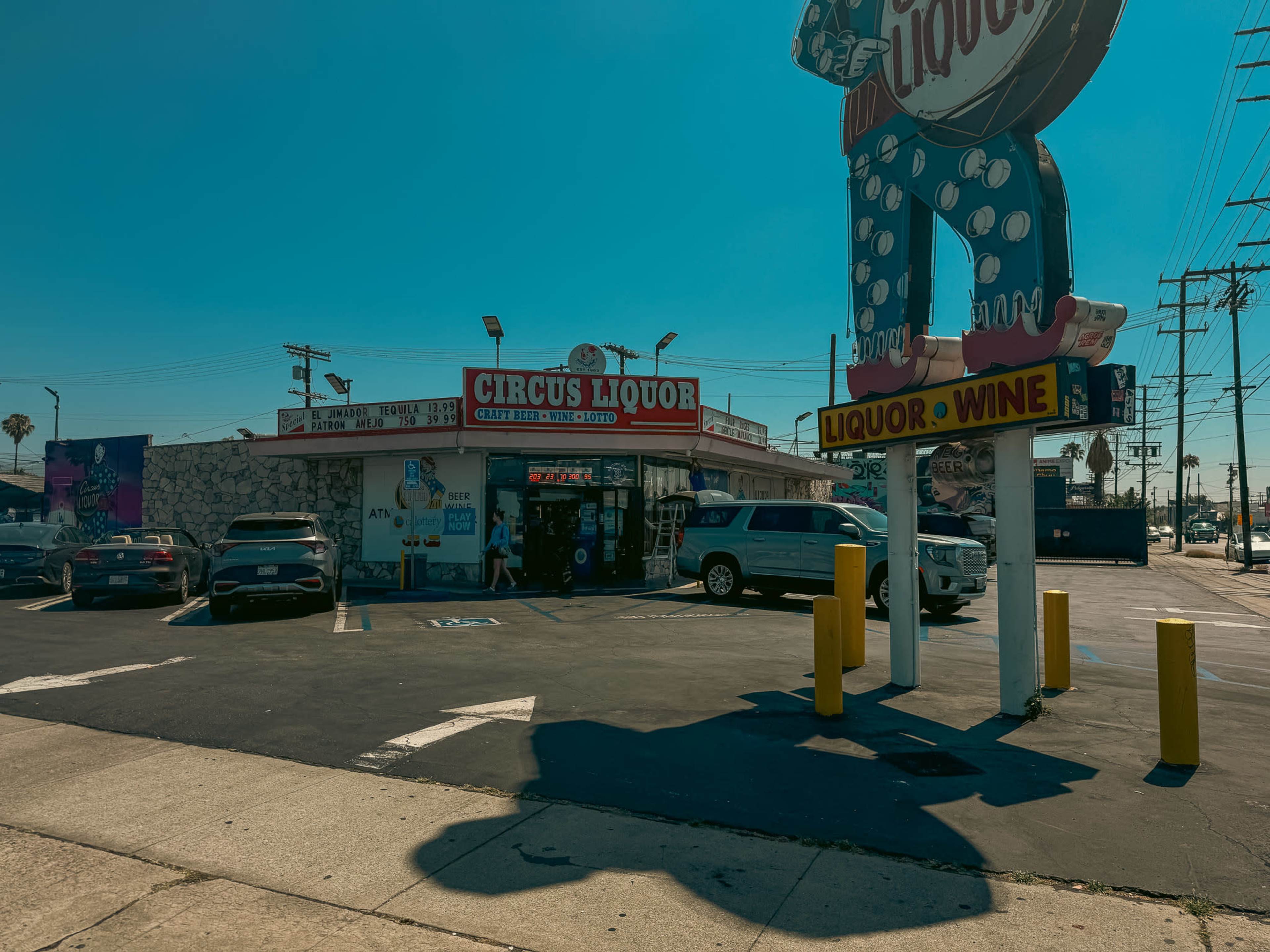TOMMY VINTAGE CONVENIENCE LIQUOR STORE Image in North Hollywood, North hollywood, CA