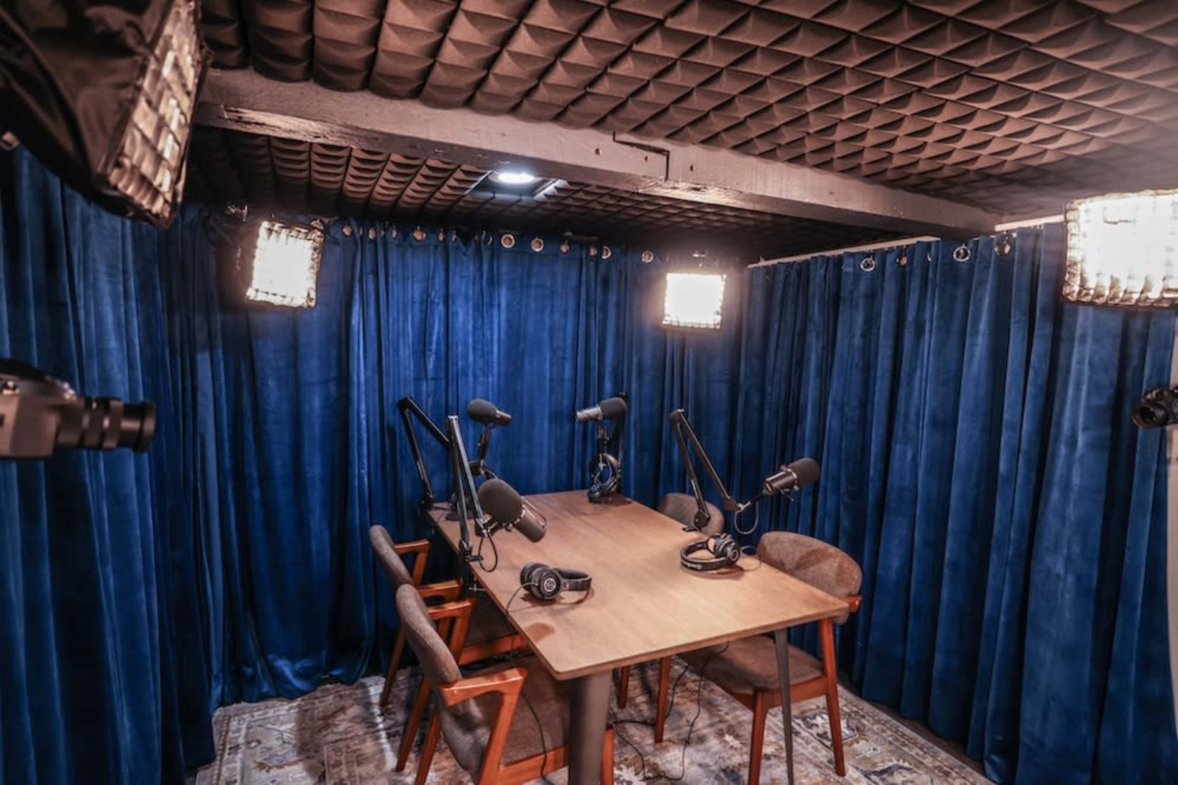 Podcast Studio in Downtown Austin Image in Downtown Austin, Austin, TX