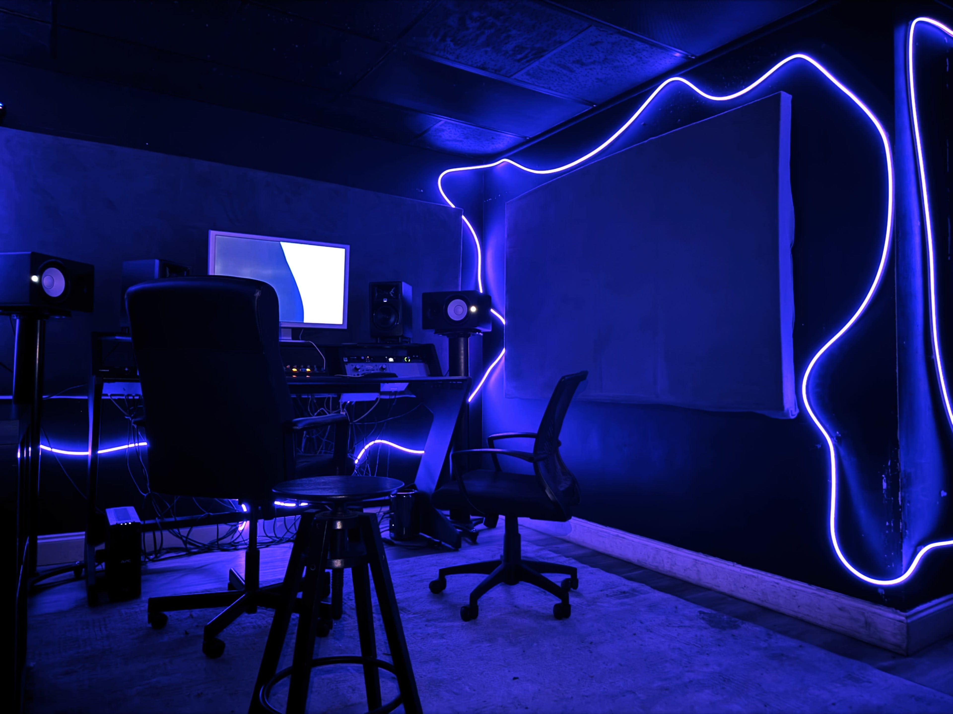 Private Professional Recording Studio Image in Country Club, Hialeah, FL