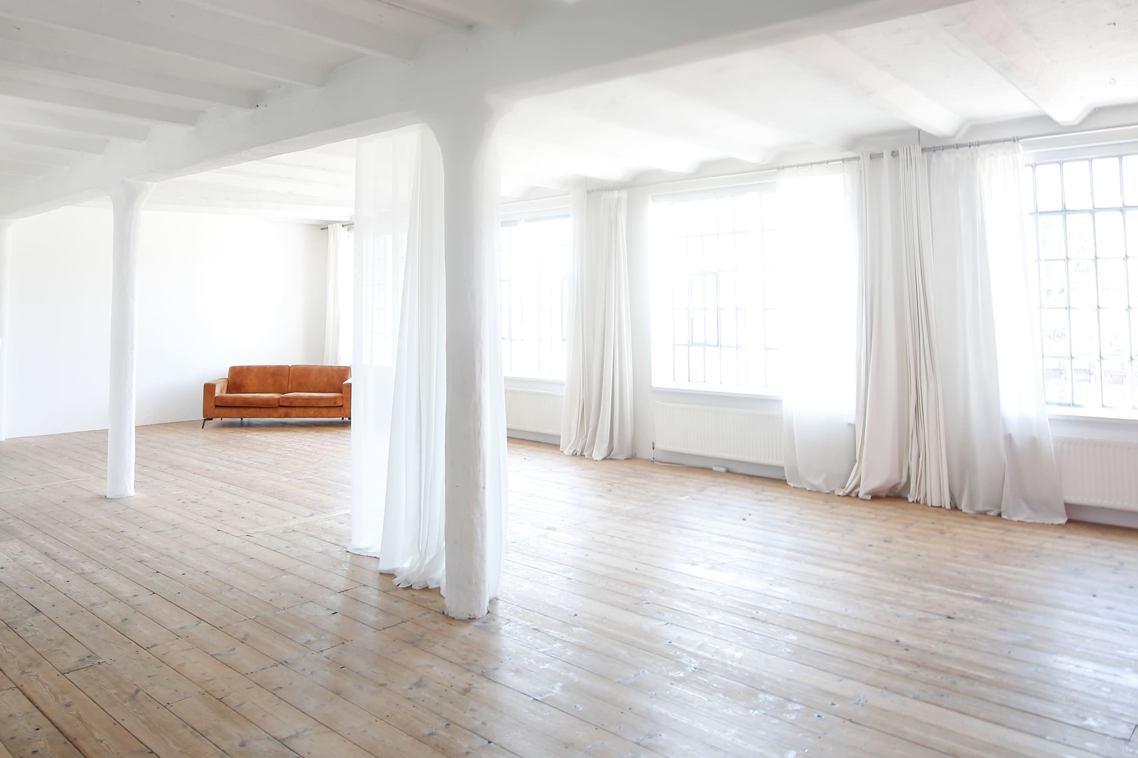 Altona, Loft Apartmentment 100sqm Loft studio Loft Studio 130sqm. 230sqm combined Image in Ottensen, Hamburg