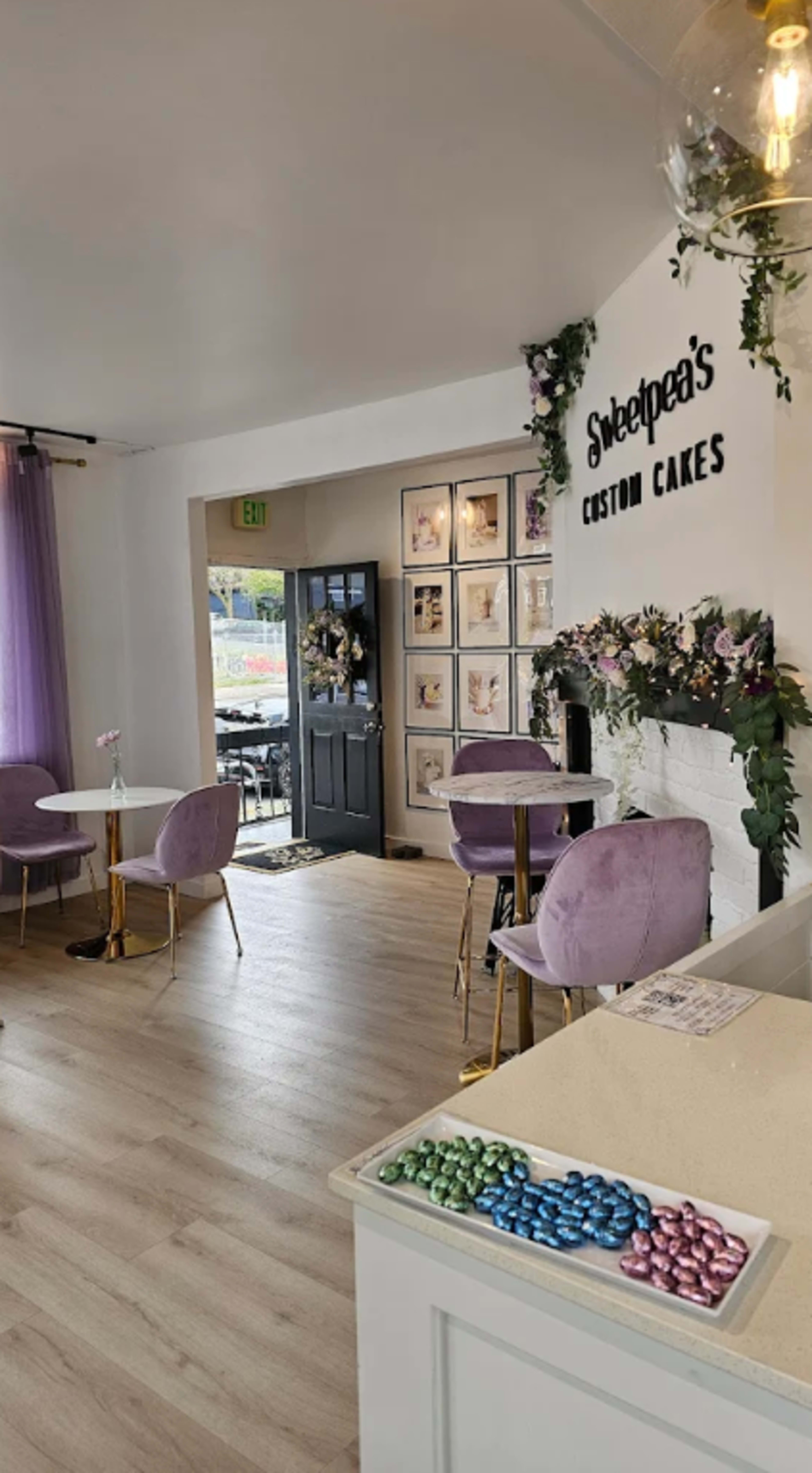 Cute and Bright Event Space with lot of Light Image in University Heights, Seattle, WA