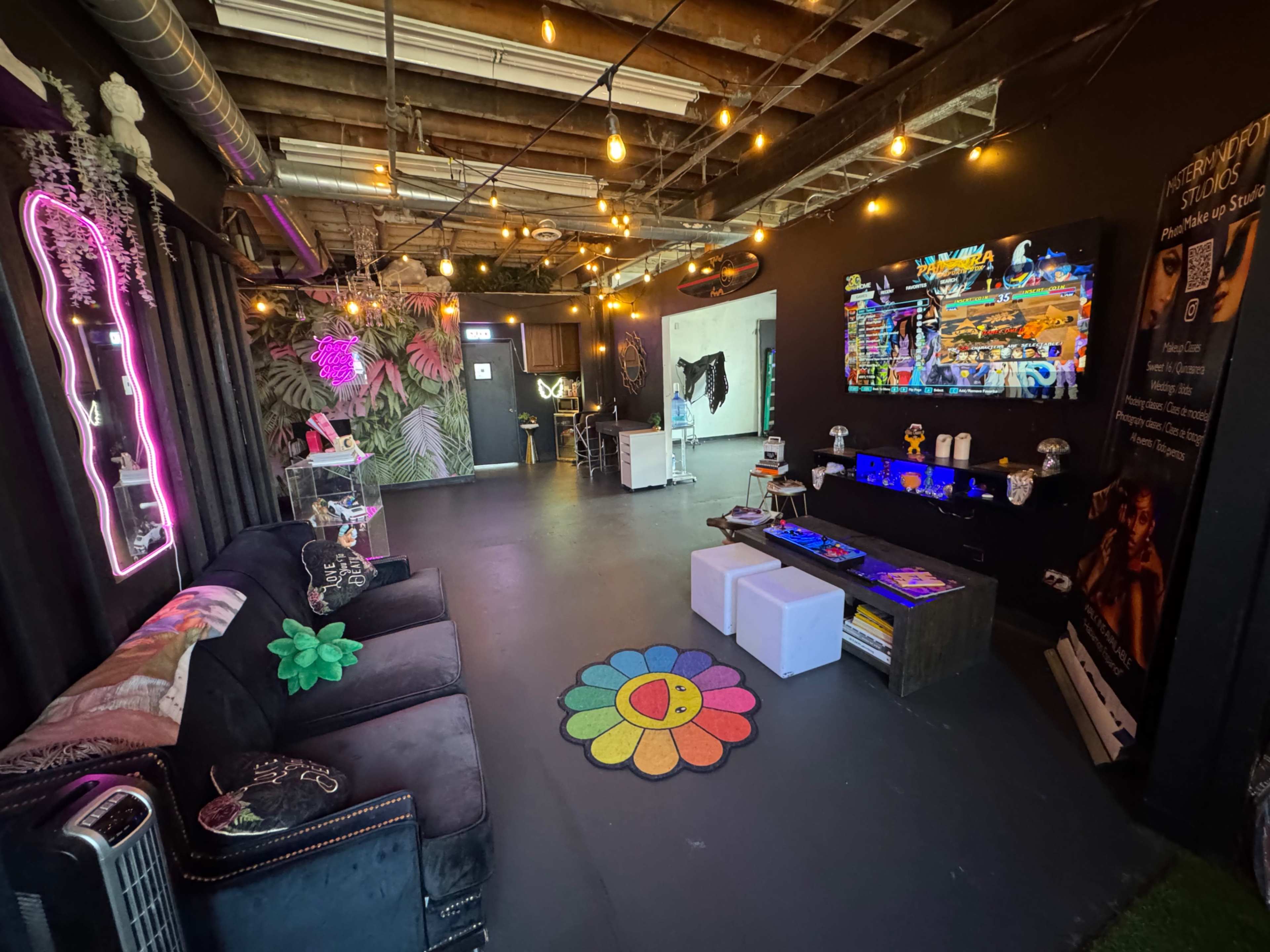 Content creators paradise. Image in Hermosa, Chicago, IL