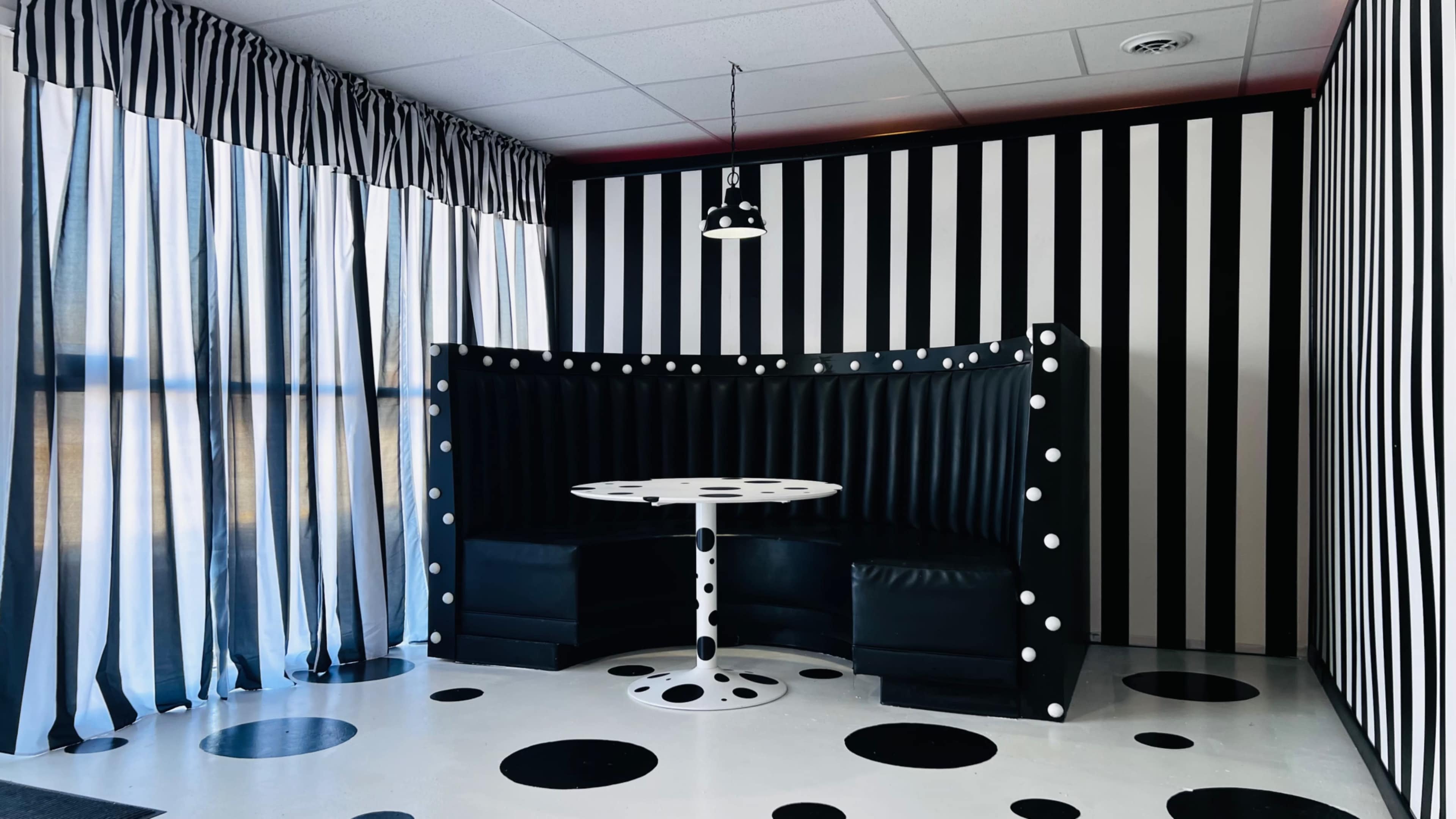 Vintage Black & White 80s Studio w/ Polka Dot & Stripe Booth Image in Highland Hills, Mesquite, TX