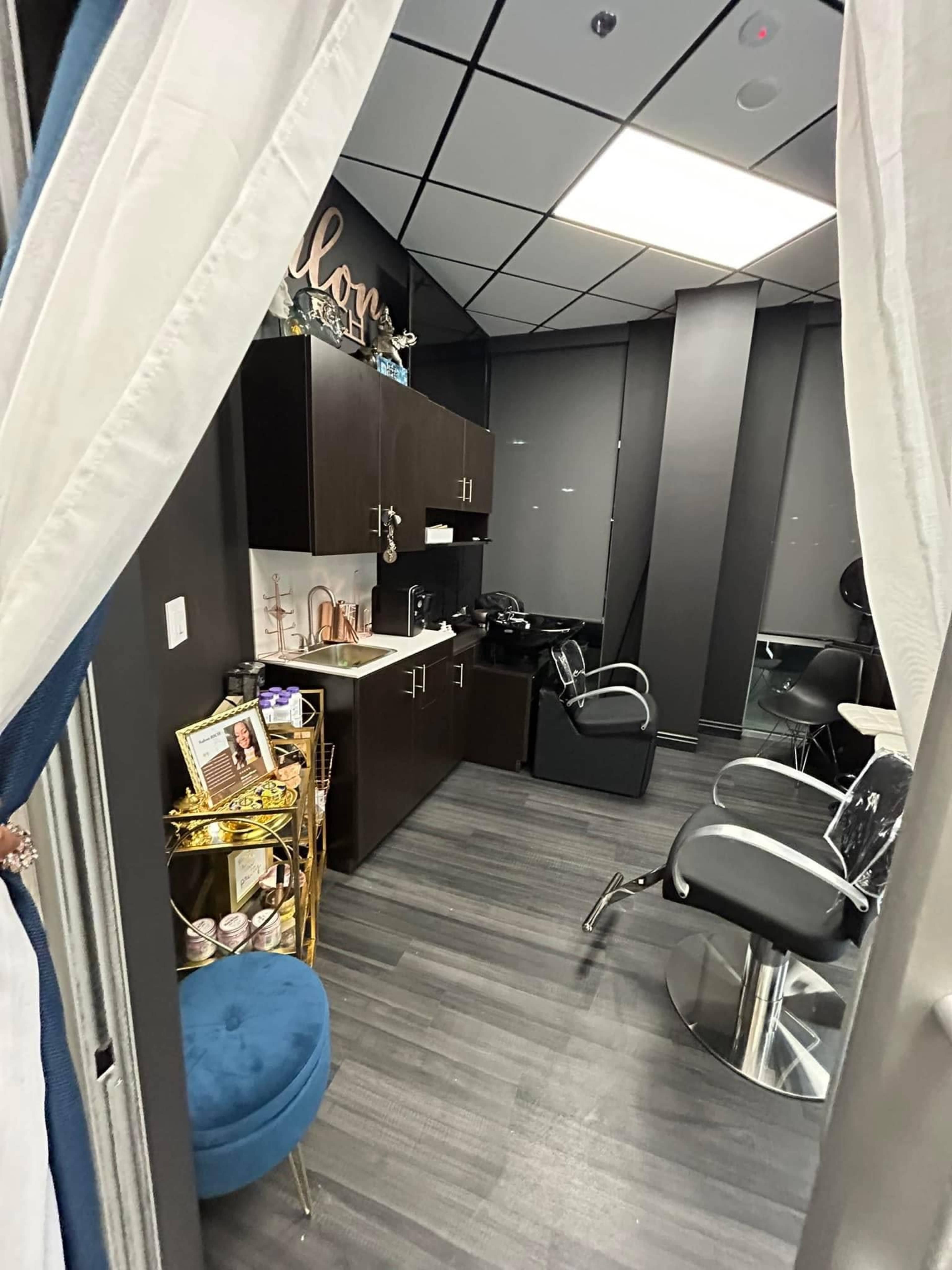 Salon Suite/ Content Studio Gastonia, Gastonia, NC Production