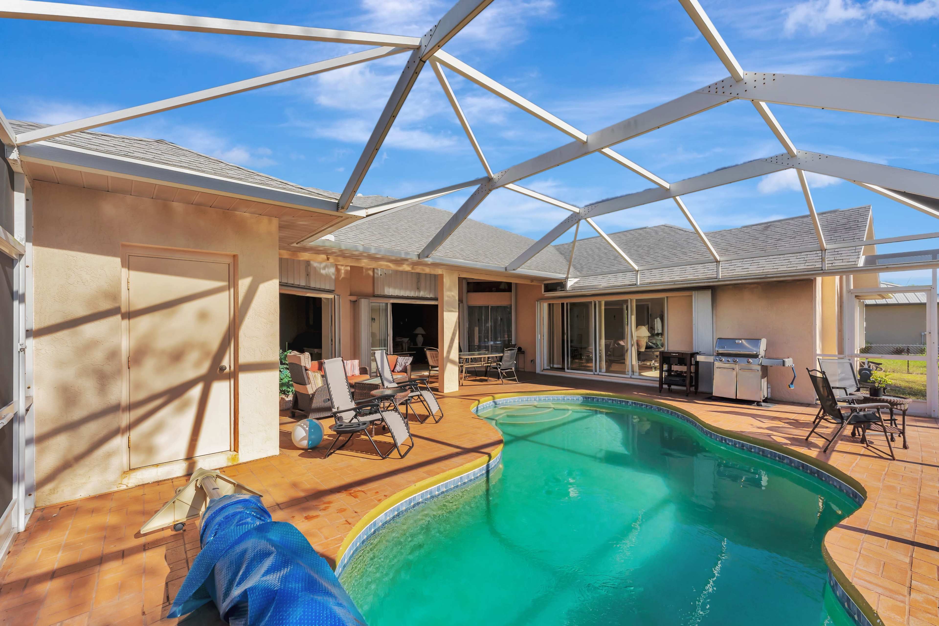 Sunset Paradise: Luxury Waterfront Home With Pool Image in South Gulf Cove, Port Charlotte, FL