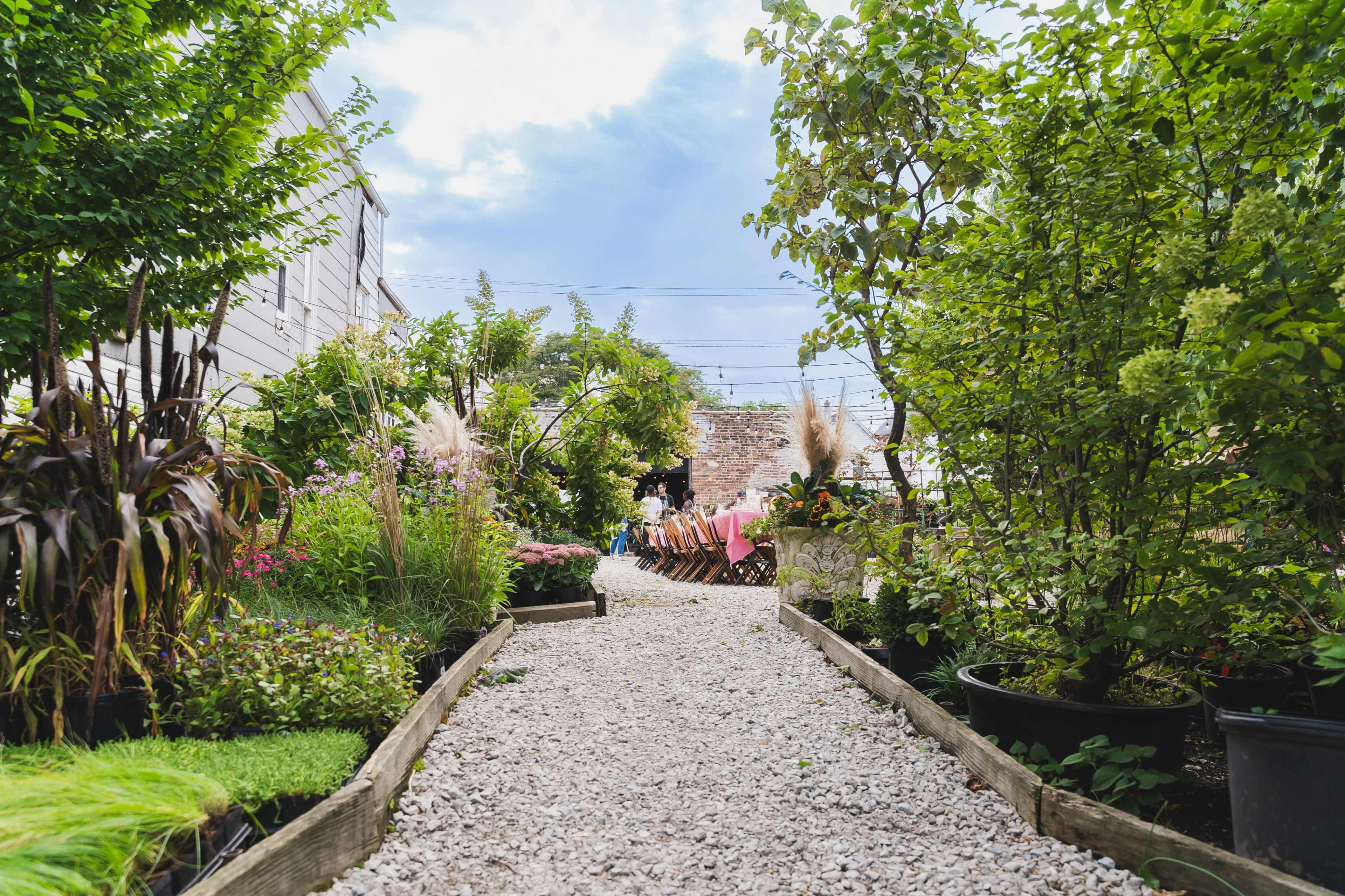 Bright & Spacious Logan Square Garden Oasis Image in Logan Square, Chicago, IL
