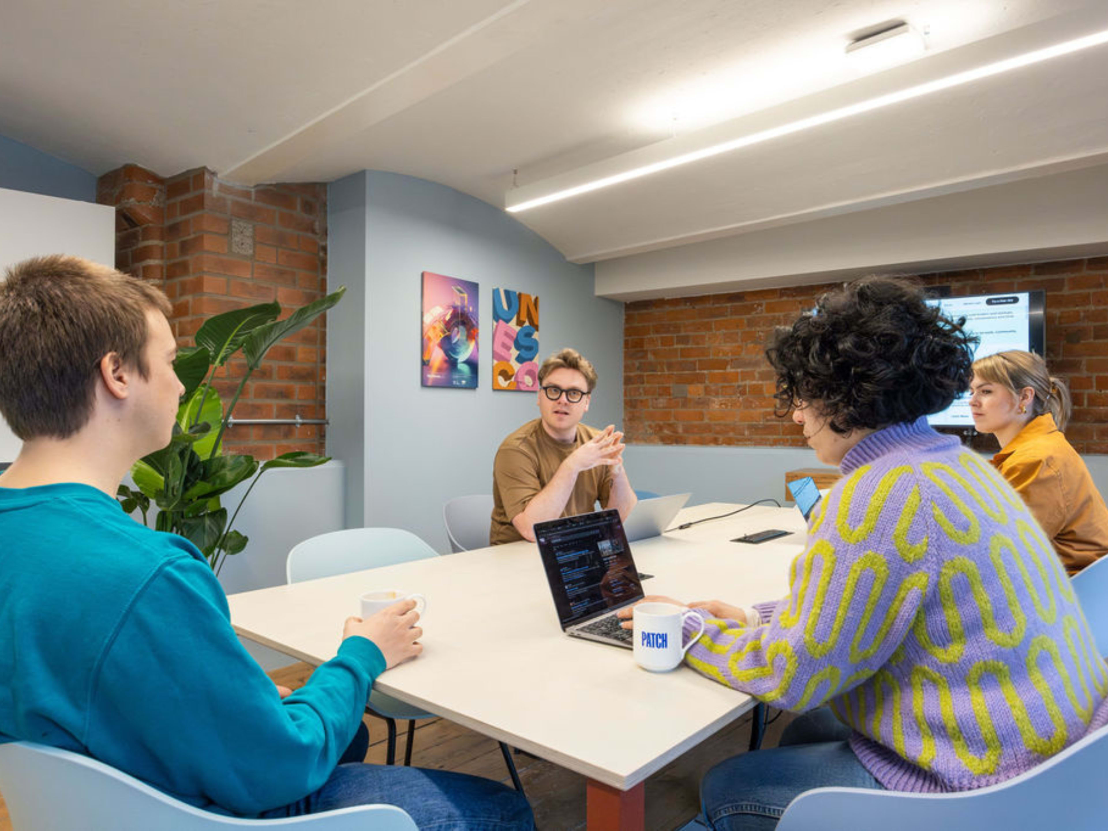 B Hive Image in City Centre West, York, ENG