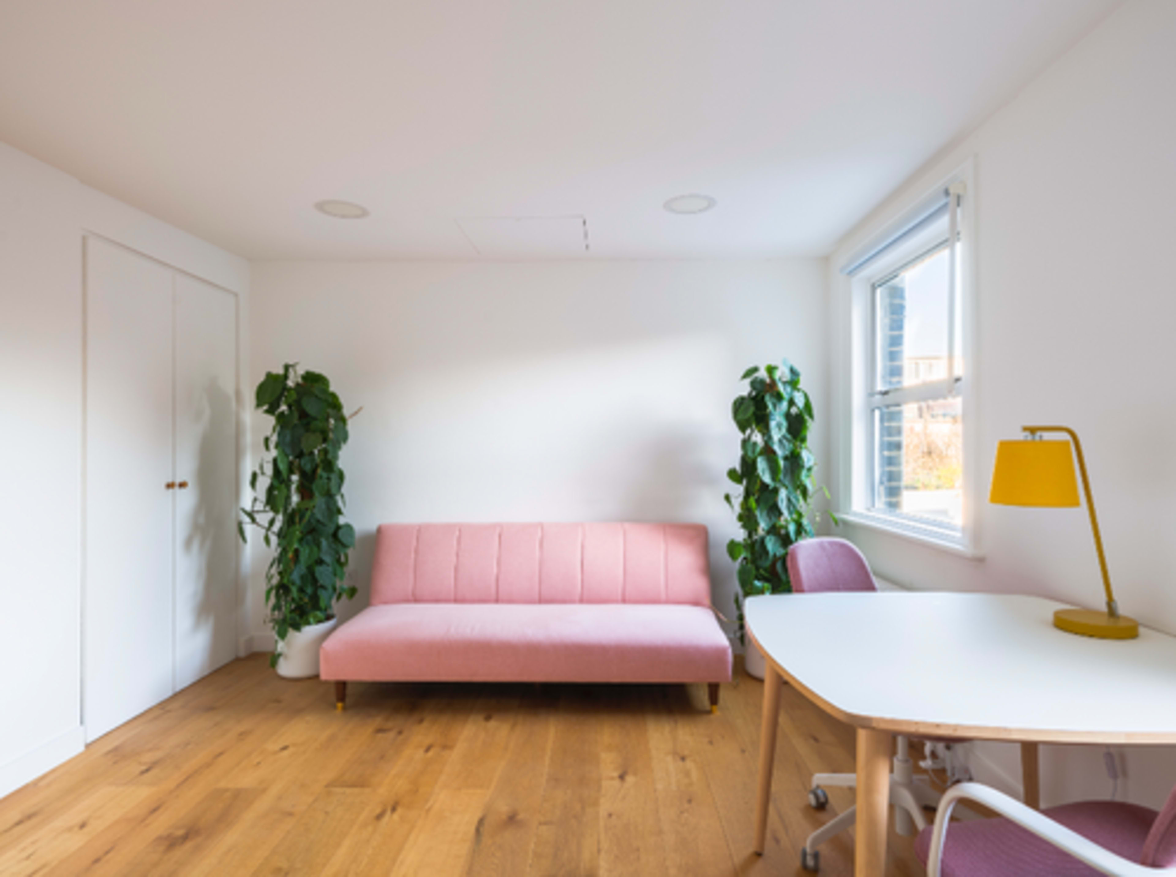 Unique Light Meeting Room - Room 2 Image in Holborn, London, ENG