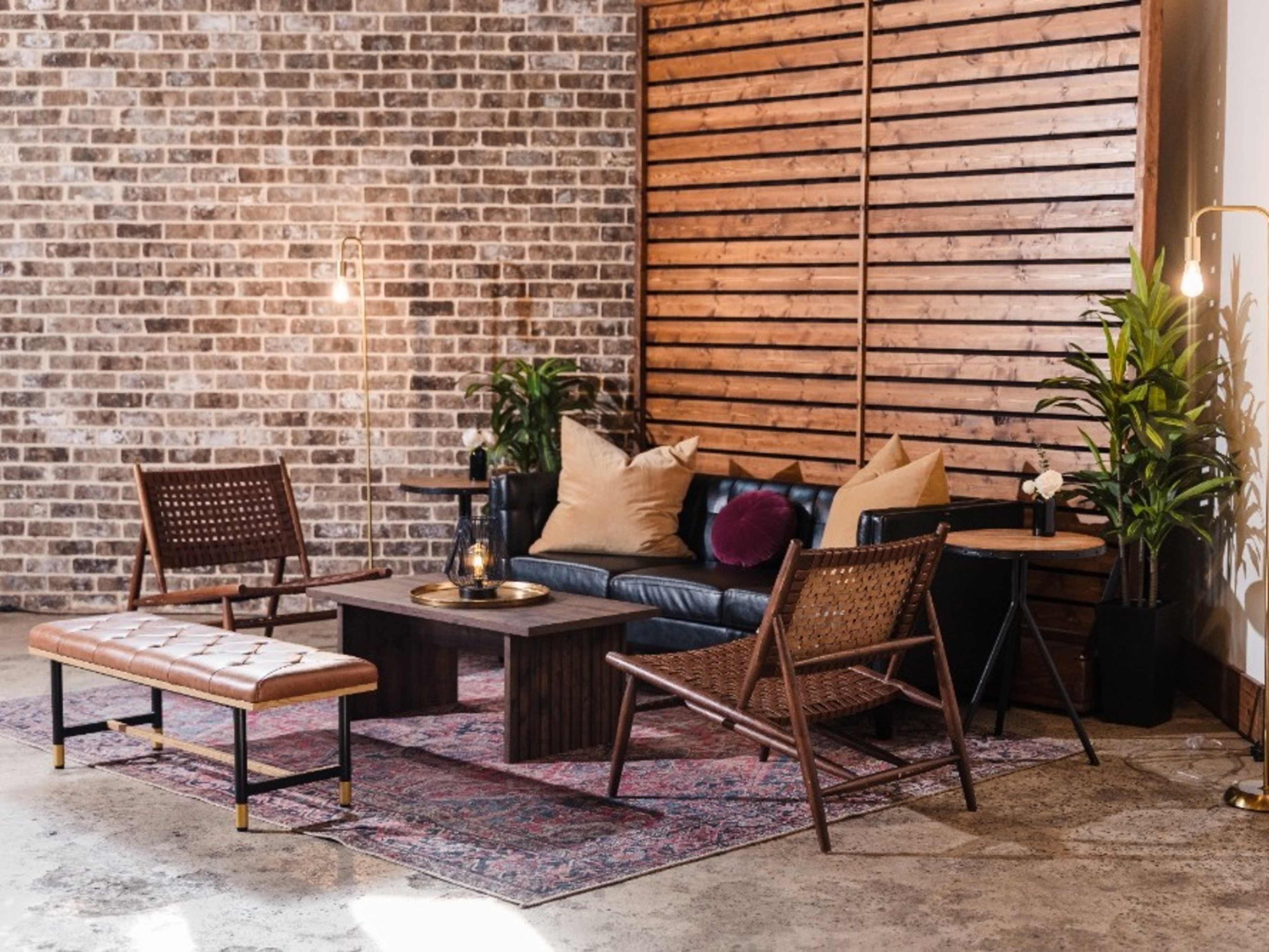 Lounge Set