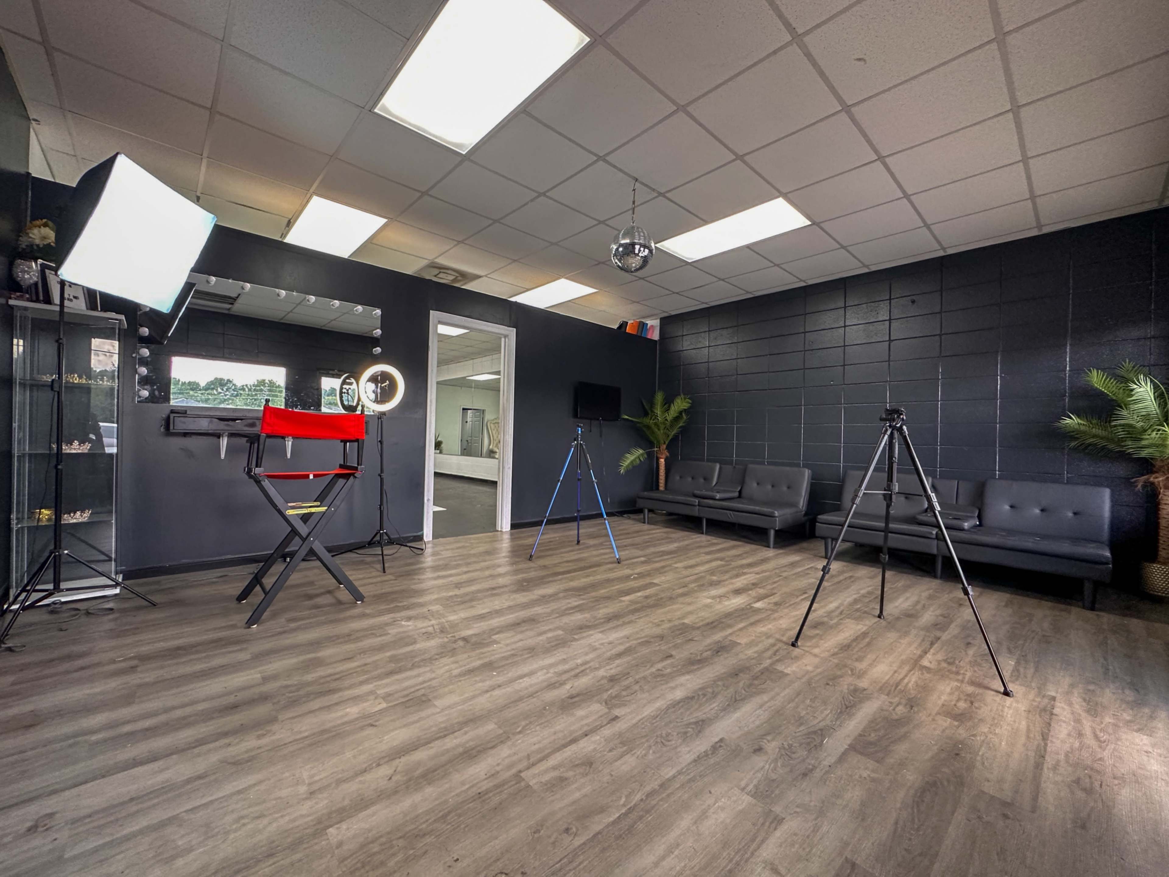 Creative Studio Space Minutes From Downtown Image in Sumter, Sumter, SC