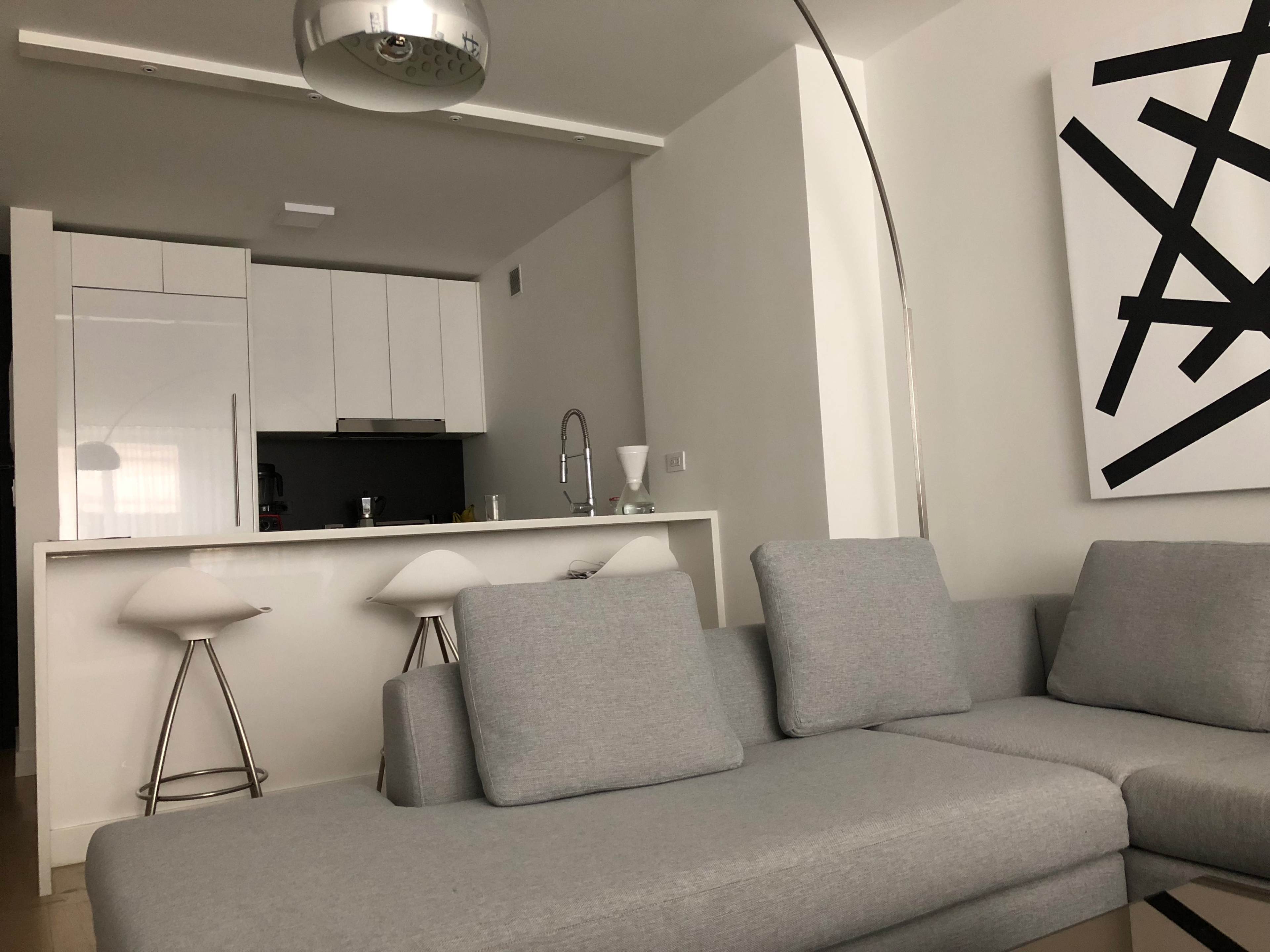 Steinway Grand Piano In Modern Luxury Midtown Apartment Image in Midtown Manhattan, New York, NY
