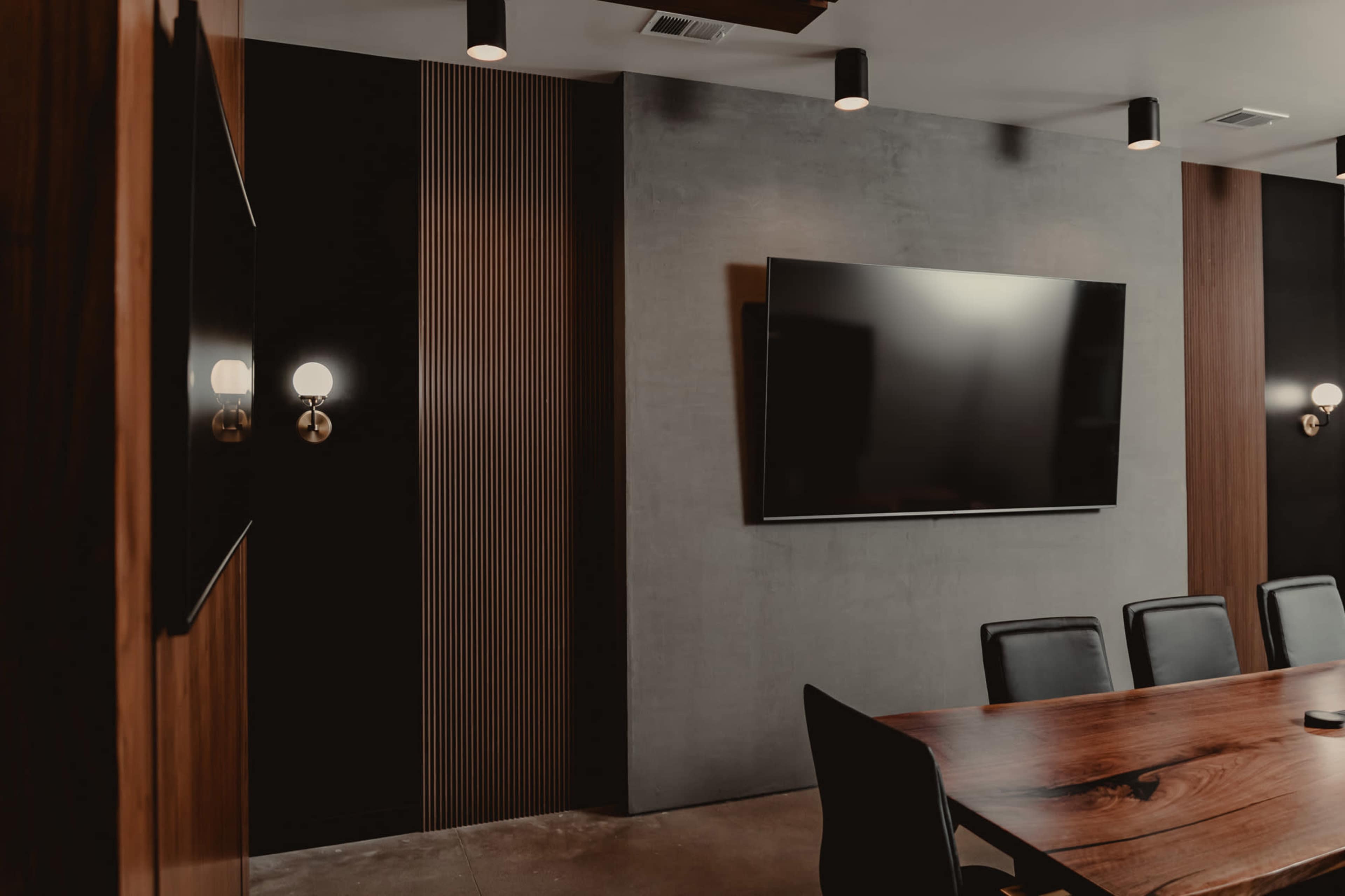 Modern Elkhorn Conference Room Image in Elkhorn, Elkhorn, NE