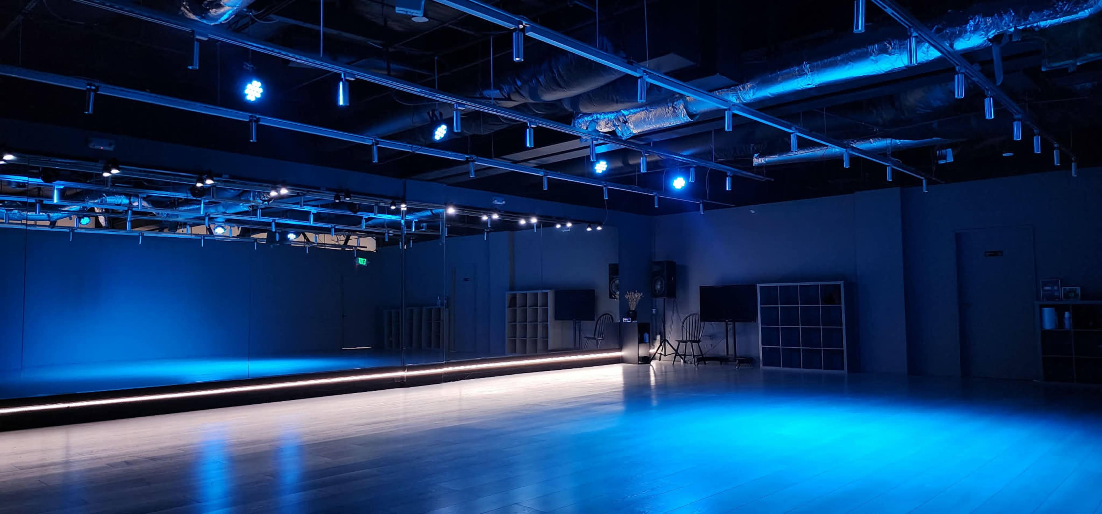 Contemporary Dance Studio with Modern Lighting Image in Sunnyvale, Sunnyvale, CA