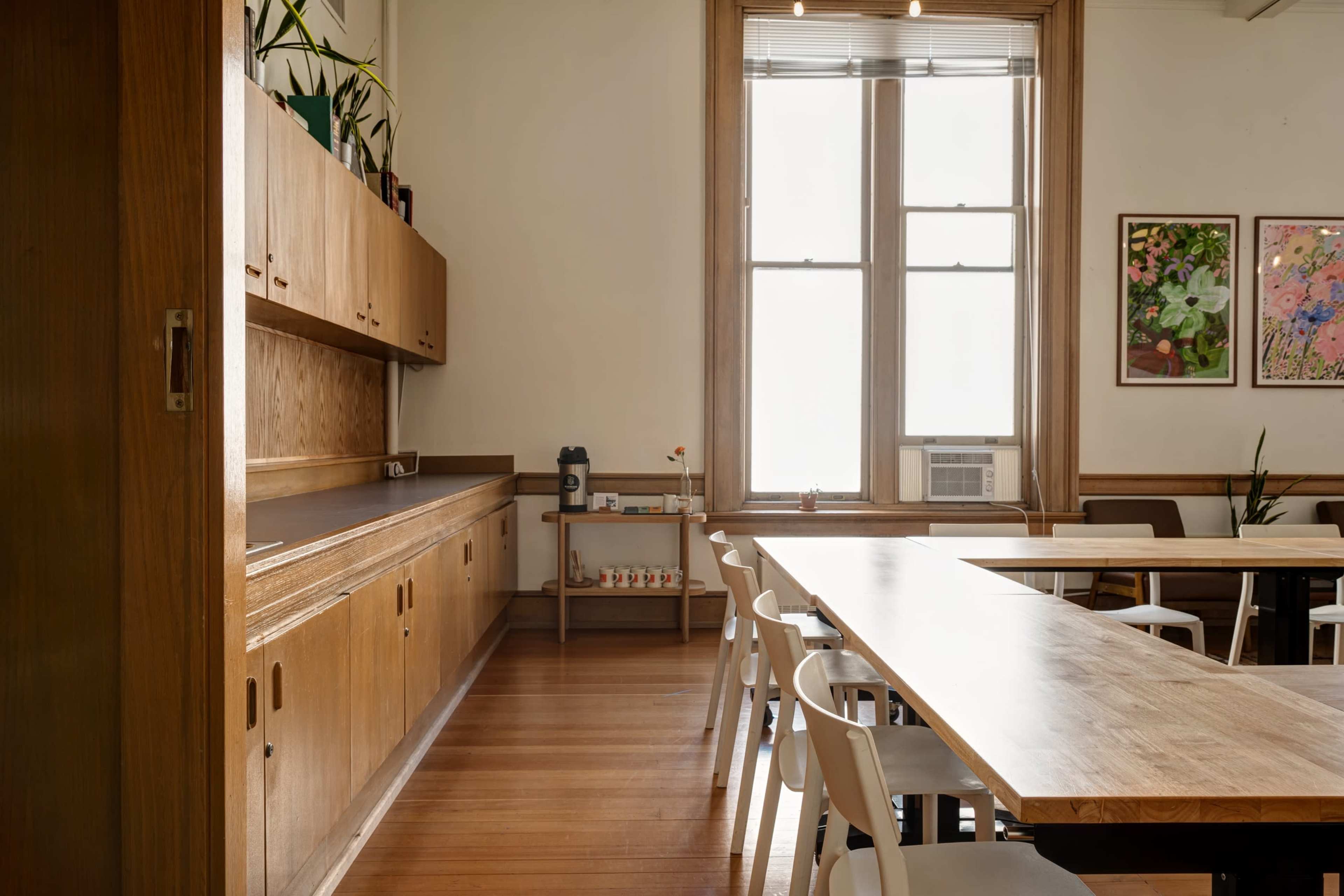 Charming Tacoma offsite / classroom space with natural light Image in New Tacoma, Tacoma, WA