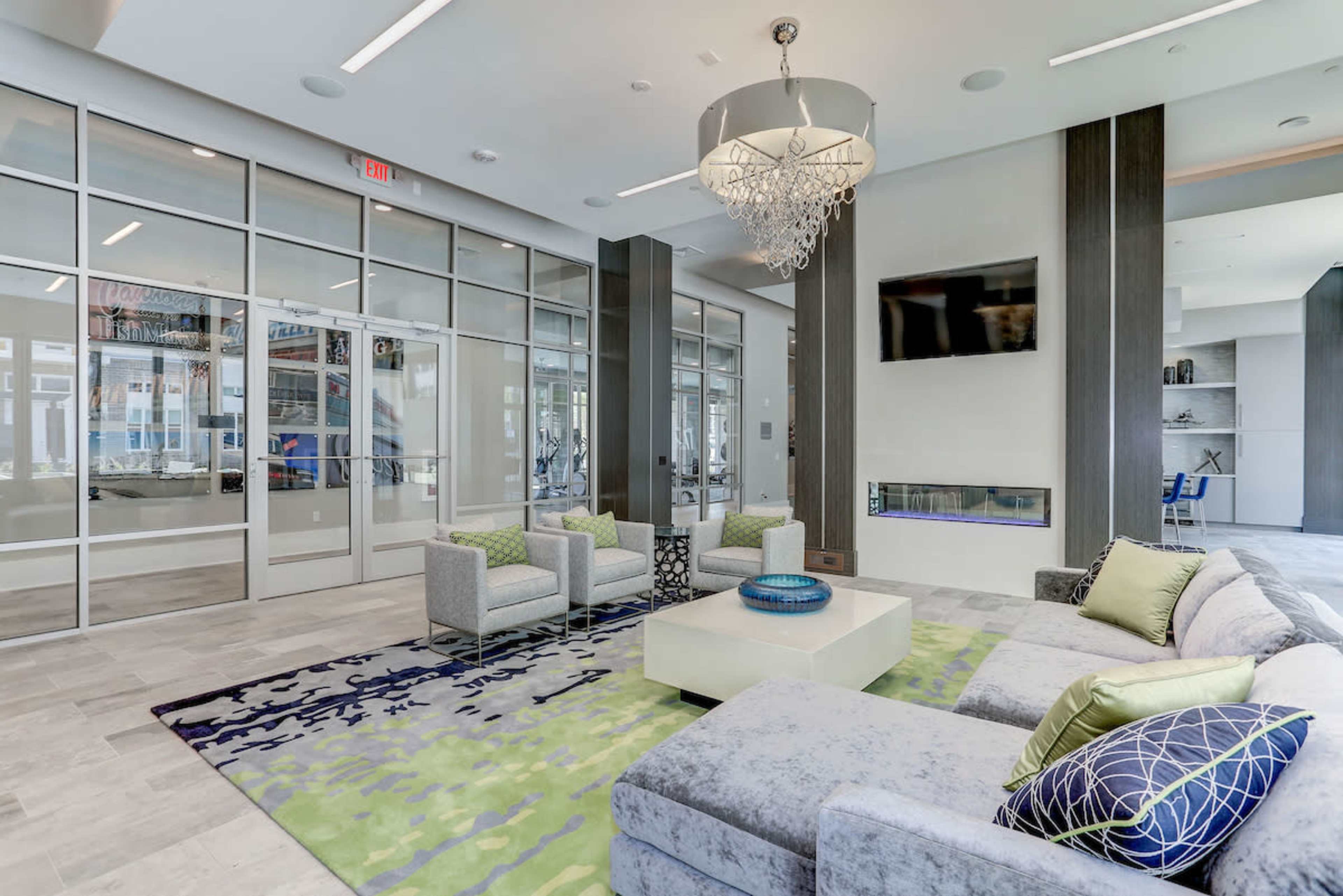 Spacious and Stylish Lounge in Herndon Image in , Herndon, VA