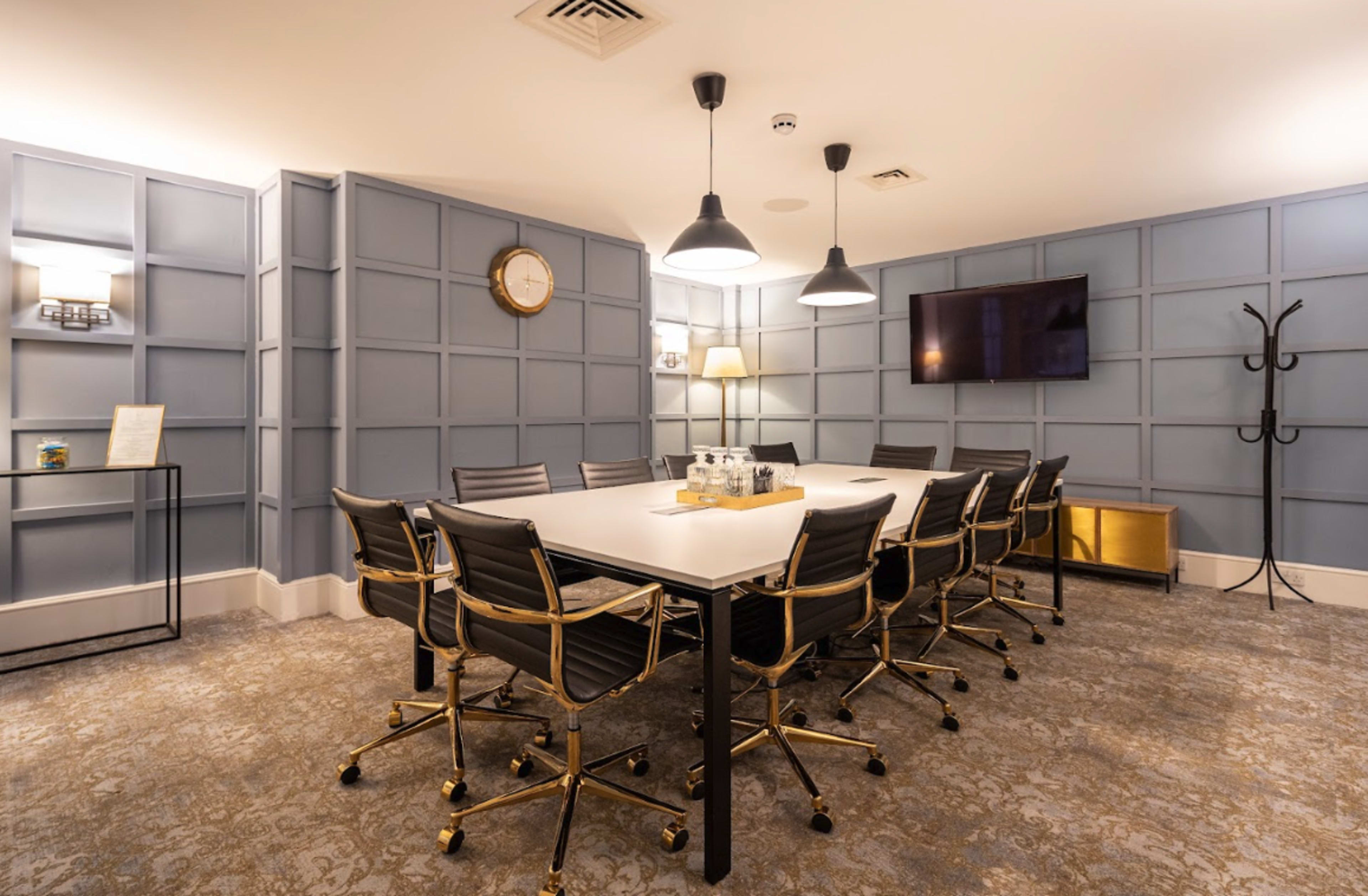 Meeting Room for 12 Attendees in Mayfair - Meeting Room 1 - Mayfair Image in Mayfair, London, ENG