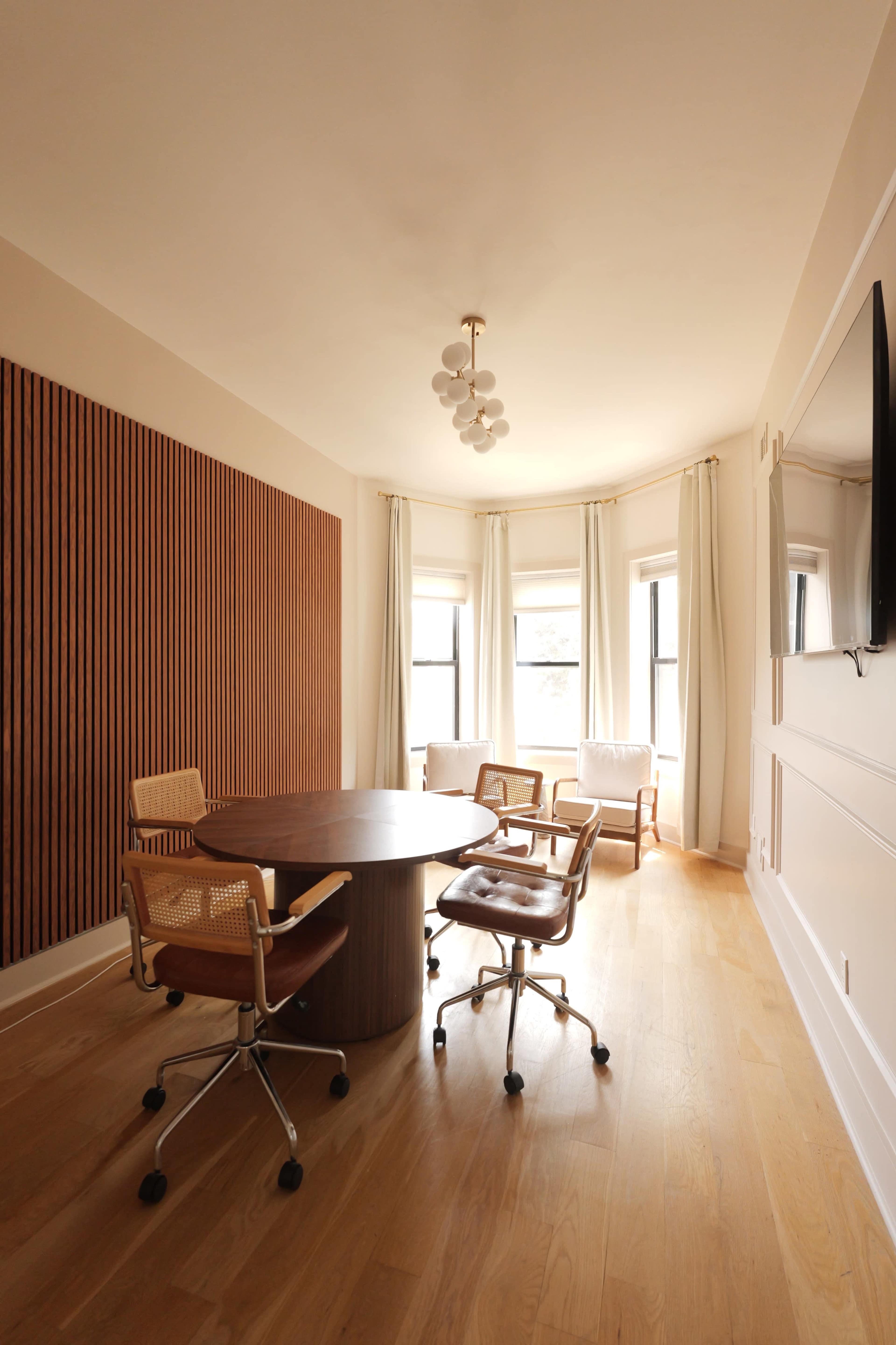 Brooklyn Podcast and Meeting Room Image in Crown Heights, Brooklyn, NY