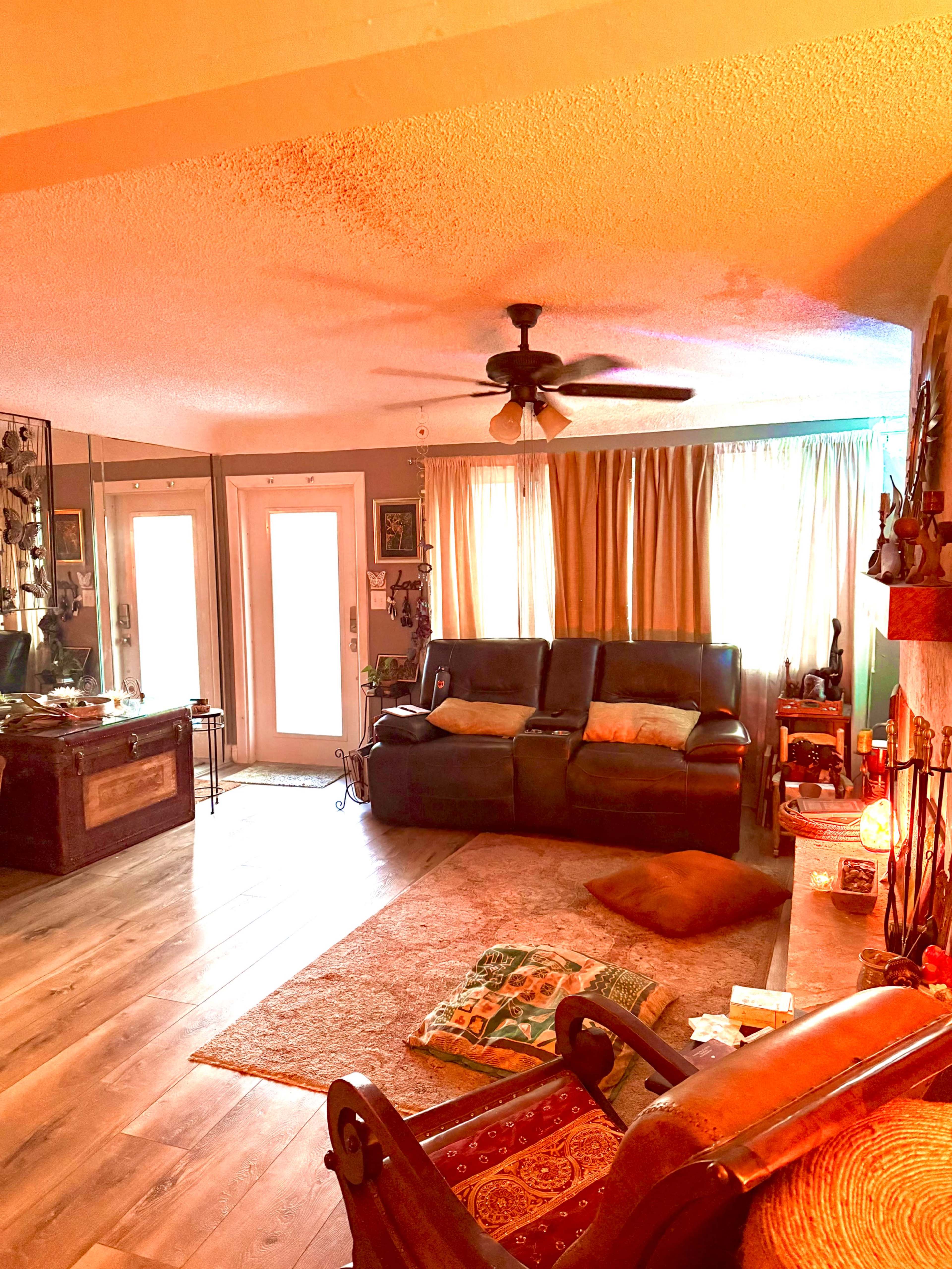 The Gathering Spot ….a creative corner vibe Image in Pompano Beach, Pompano Beach, FL