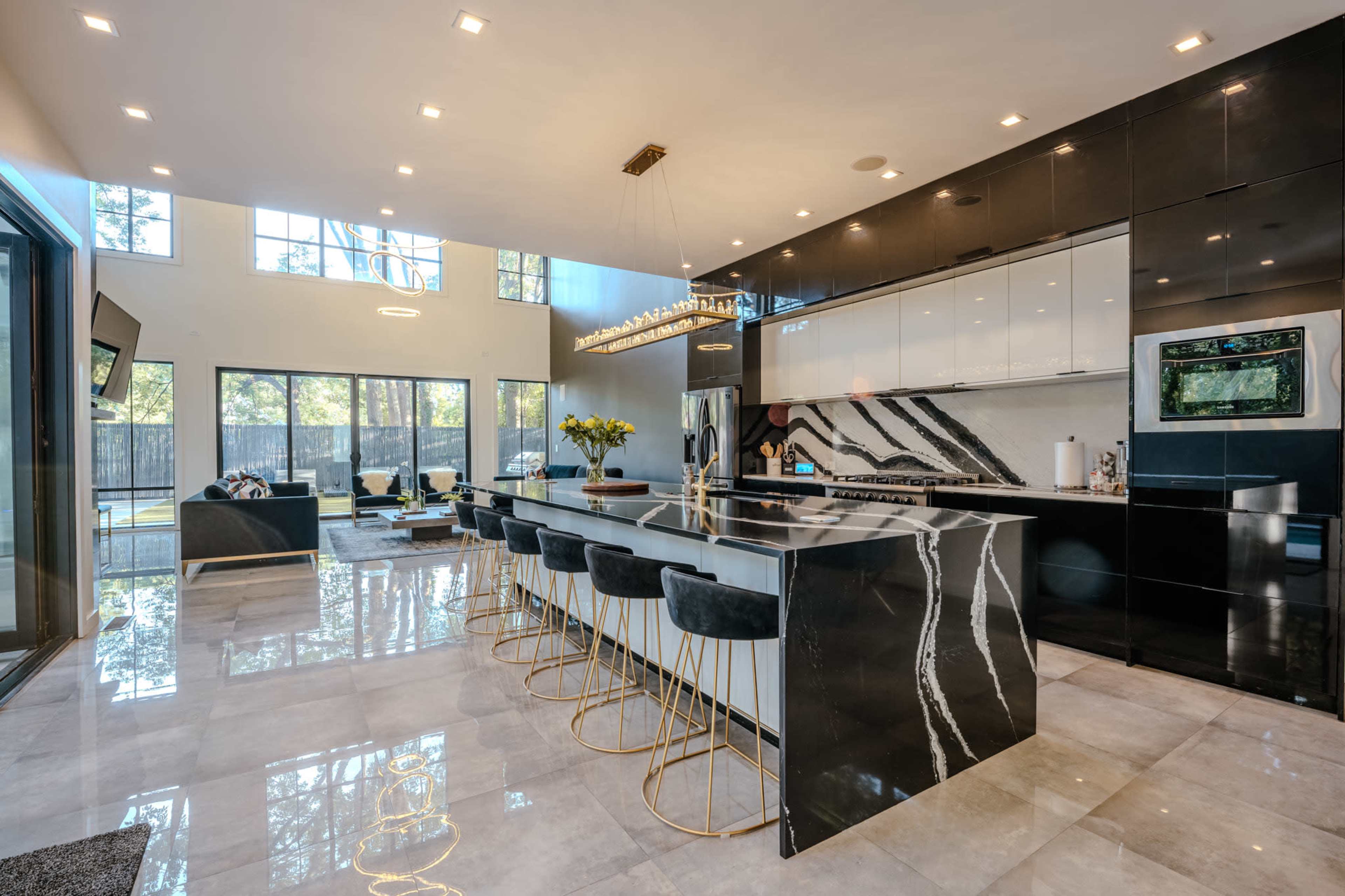 Midtown Modern Showpiece Image in Berkeley Park, Atlanta, GA