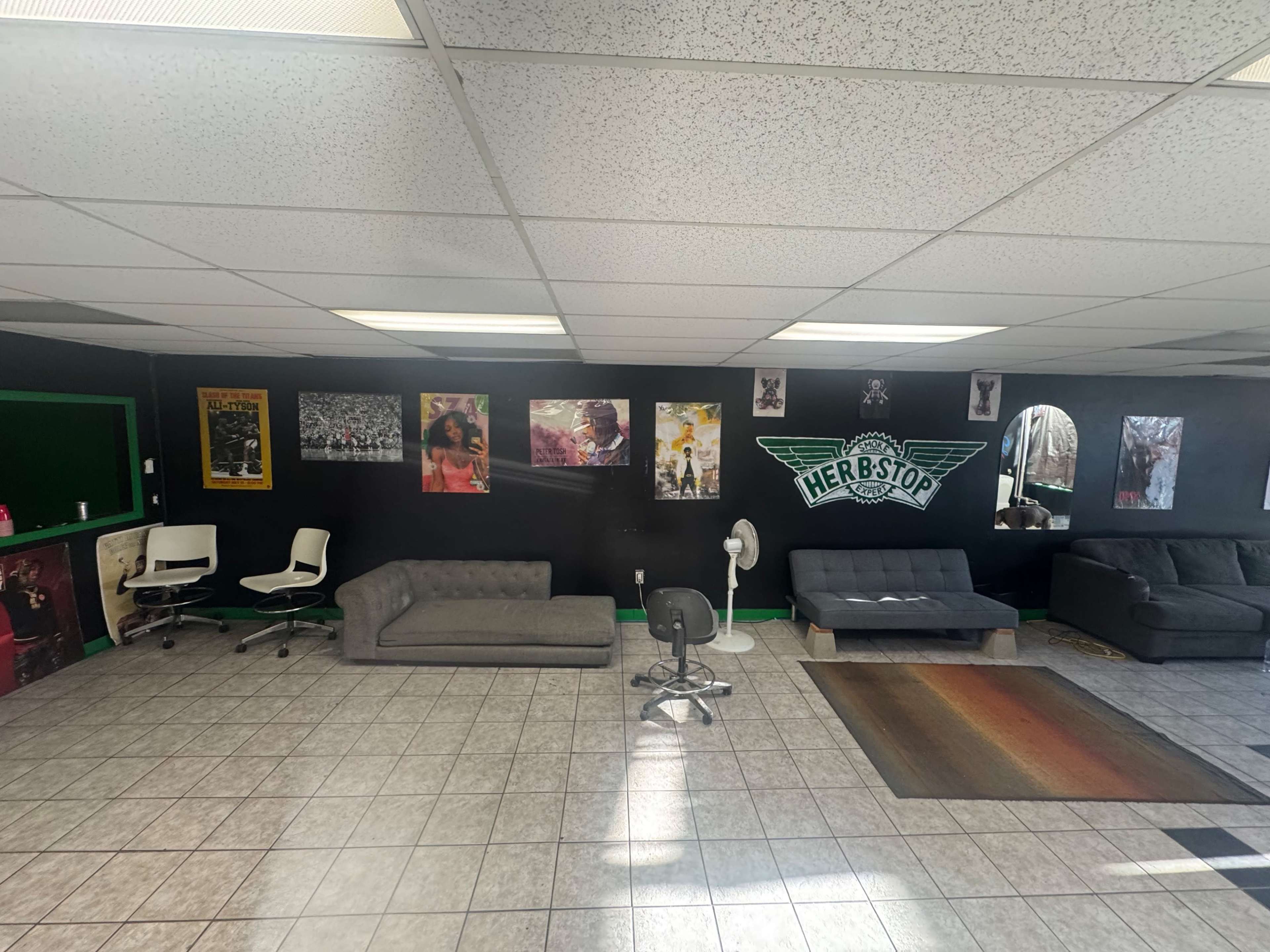 Herbstop Image in Hawthorne, Hawthorne, CA