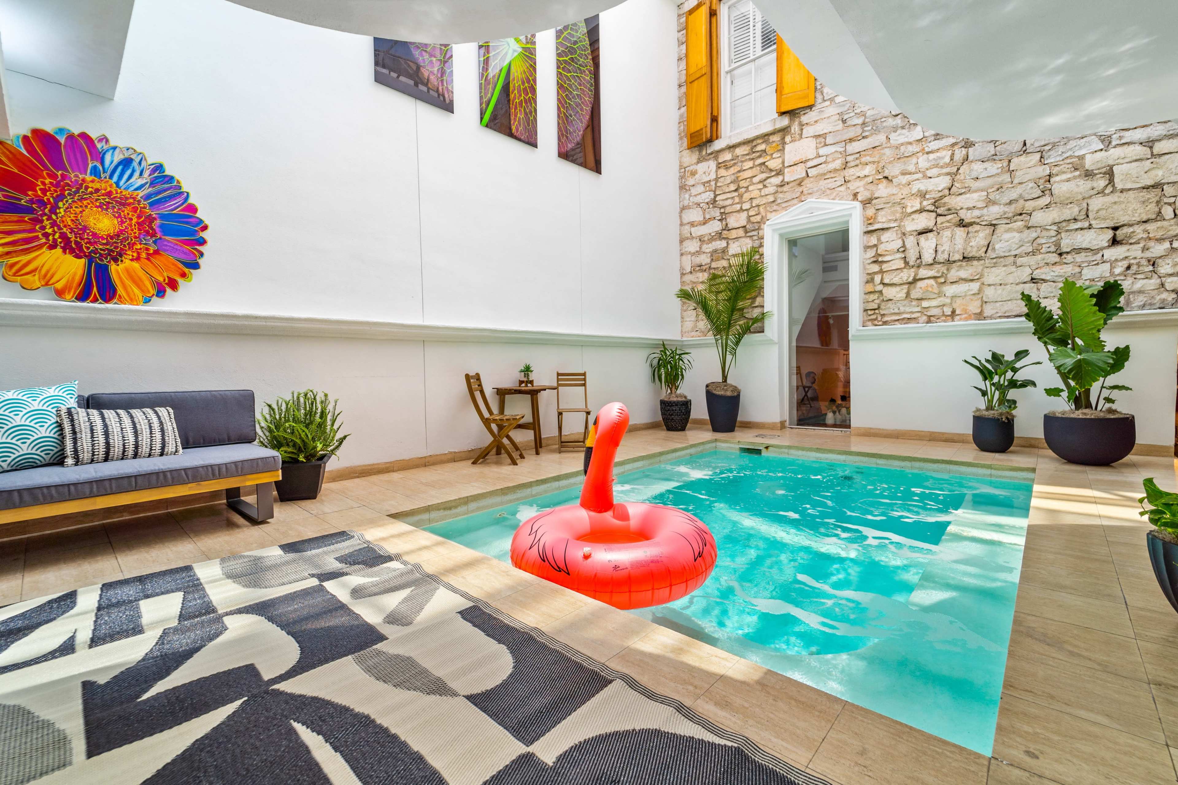 Historic Old 6th St Estate w Glass Ceiling and Indoor Pool Image in Downtown Austin, Austin, TX