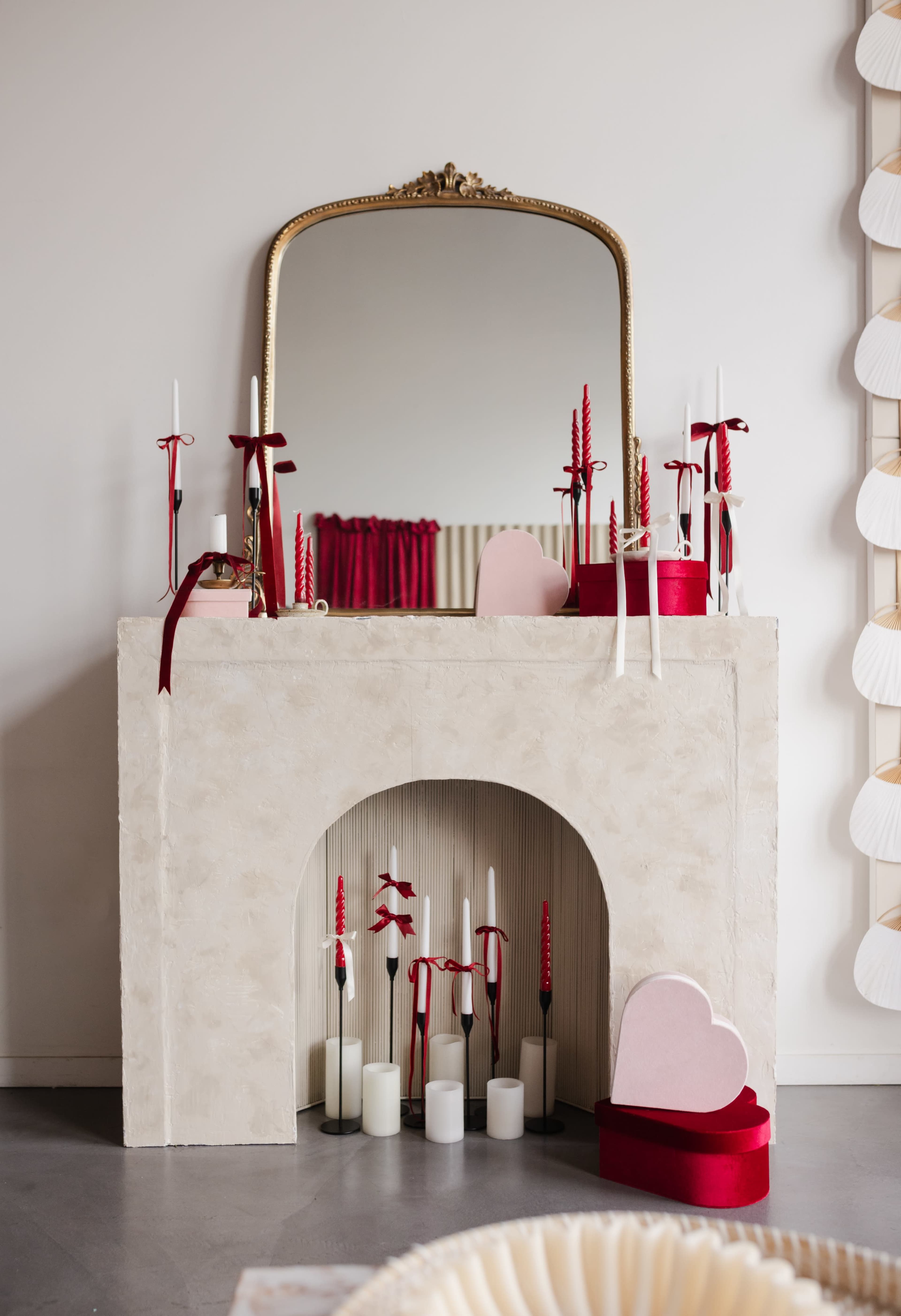 Stylish, Modern Loft Studio Image in Strathcona, Vancouver, BC