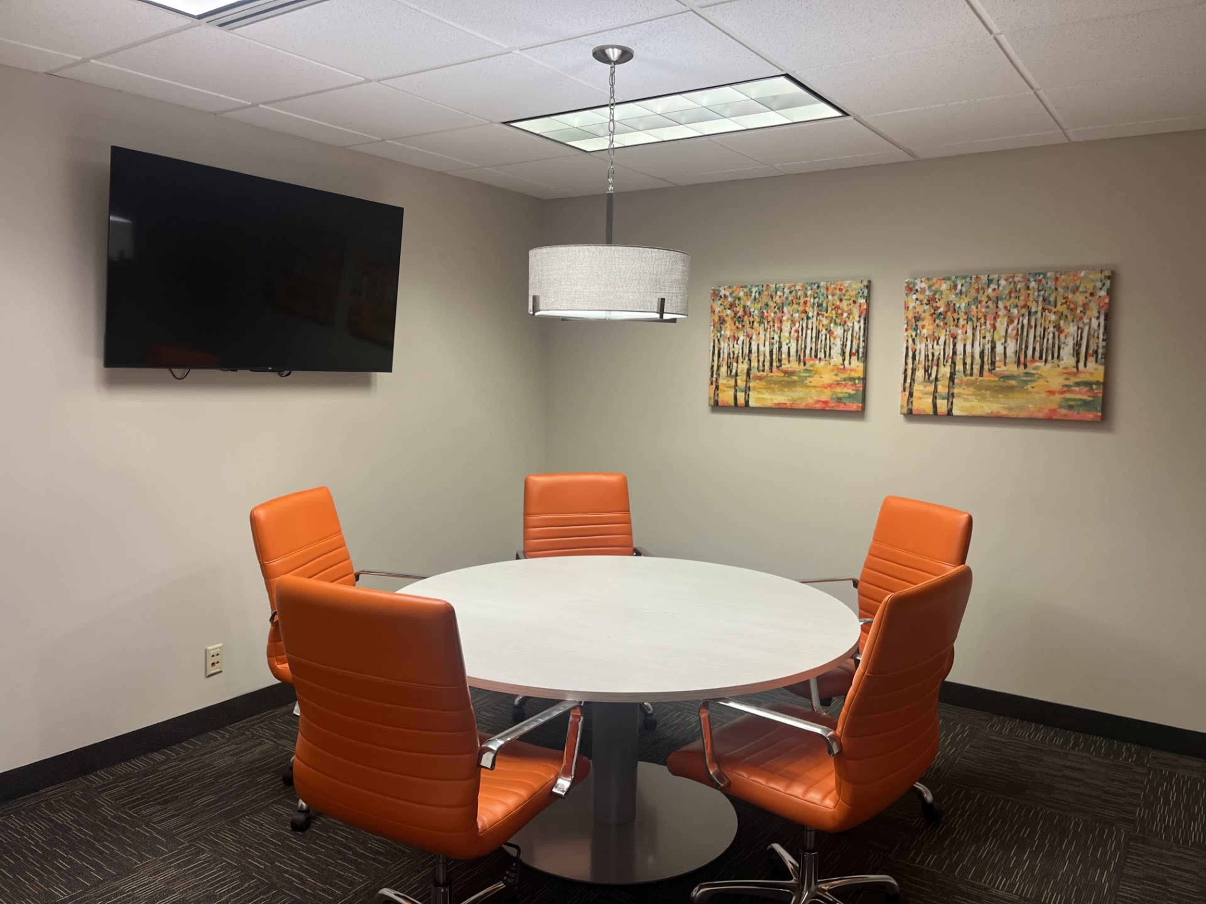 Contemporary - Bright - Meeting Space - Edina - MN Image in Golf Terrace Heights, Edina, MN