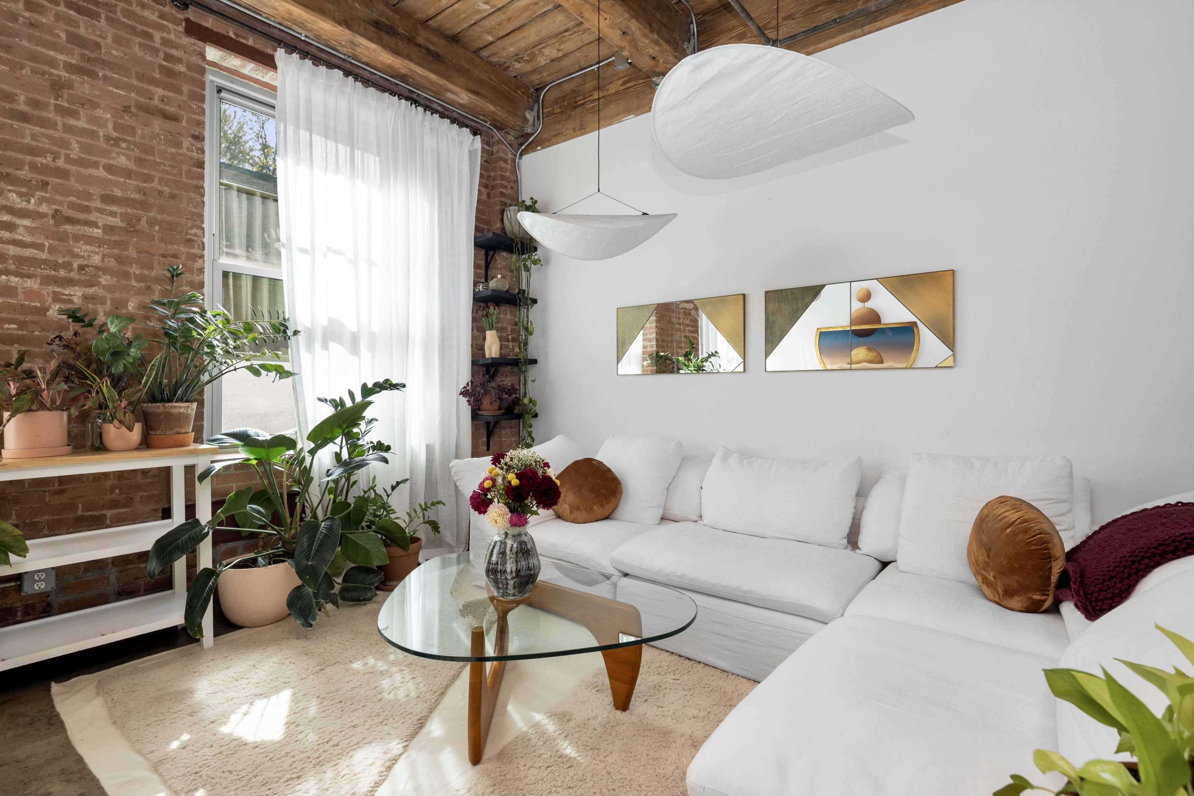 Greenpoint Duplex Urban Oasis Image in Greenpoint, Brooklyn, NY, NY