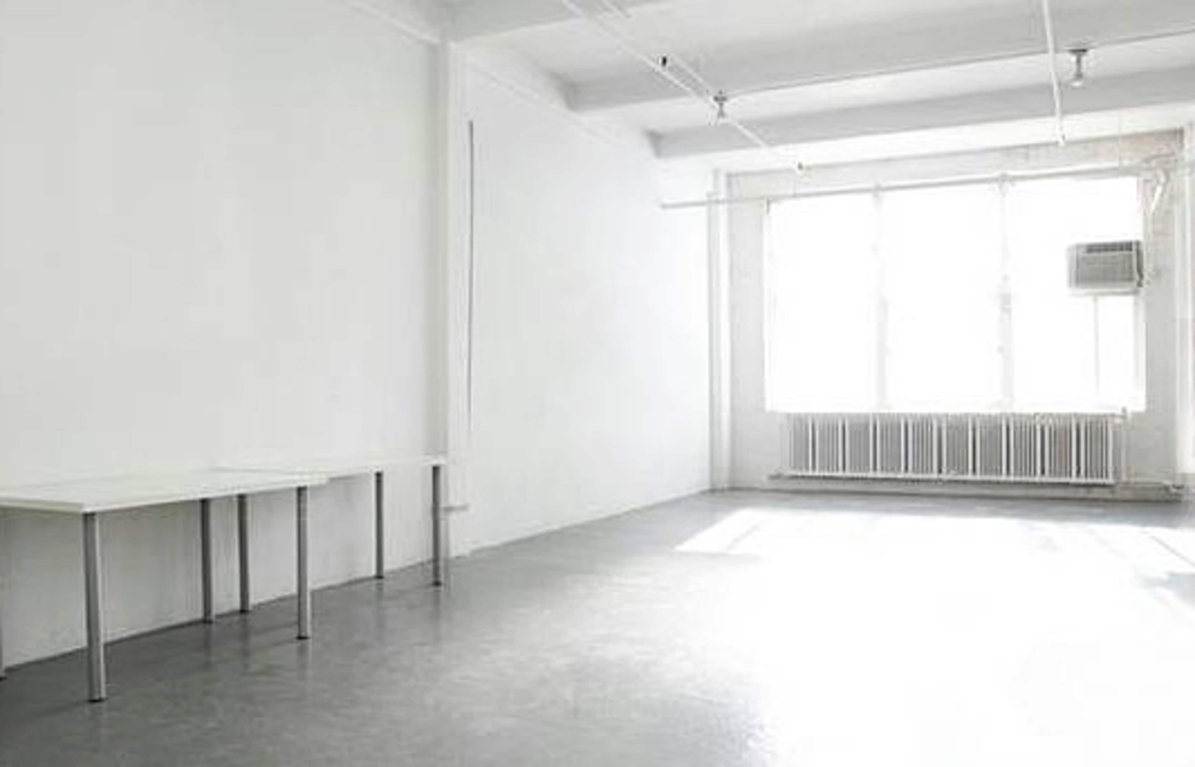 West Chelsea Daylight Photo Studio Image in Midtown Manhattan, New York, NY