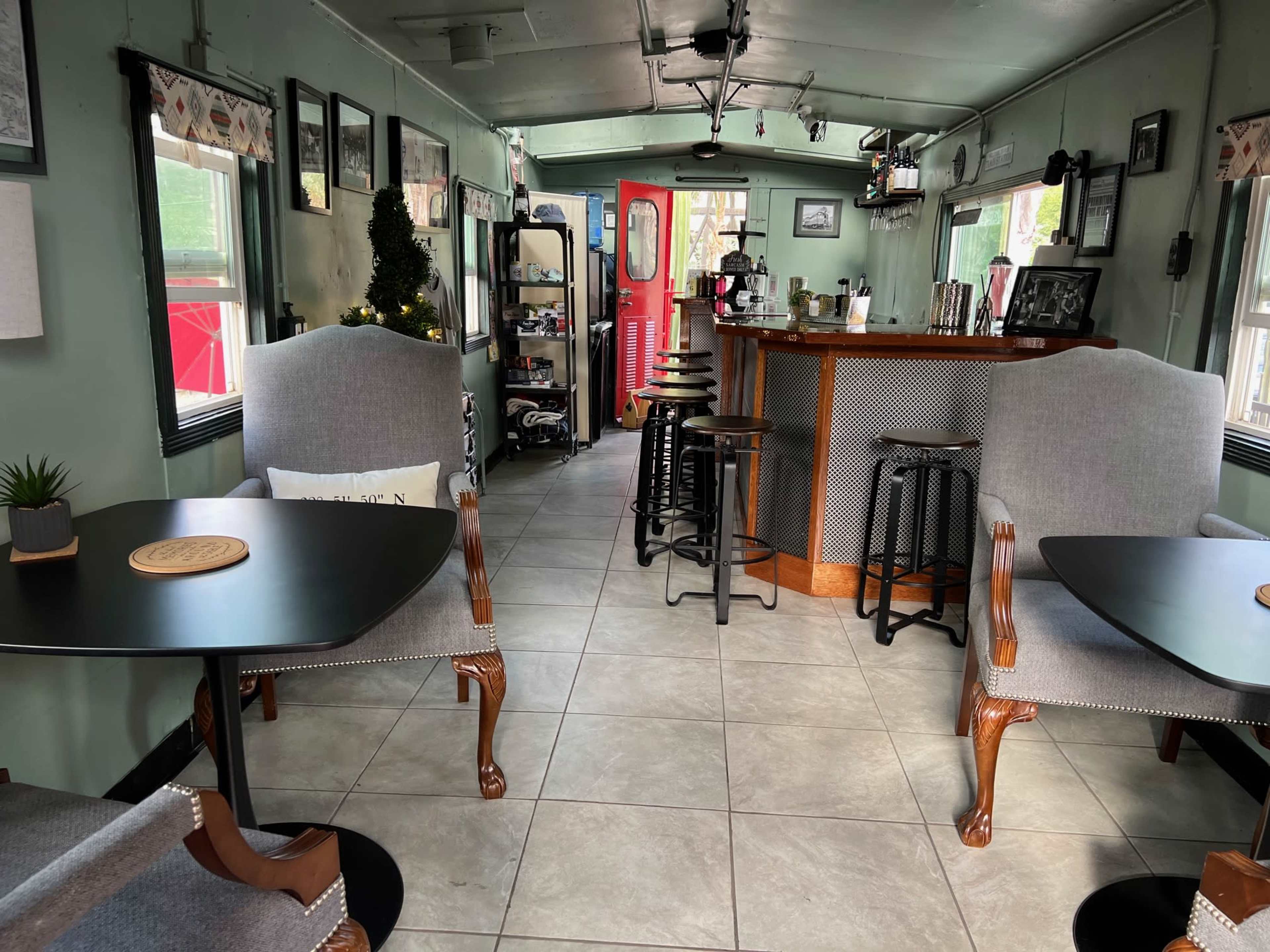 Vintage Train Caboose with Cafe Patio and Fenced Yard Image in , Flinn Springs, CA