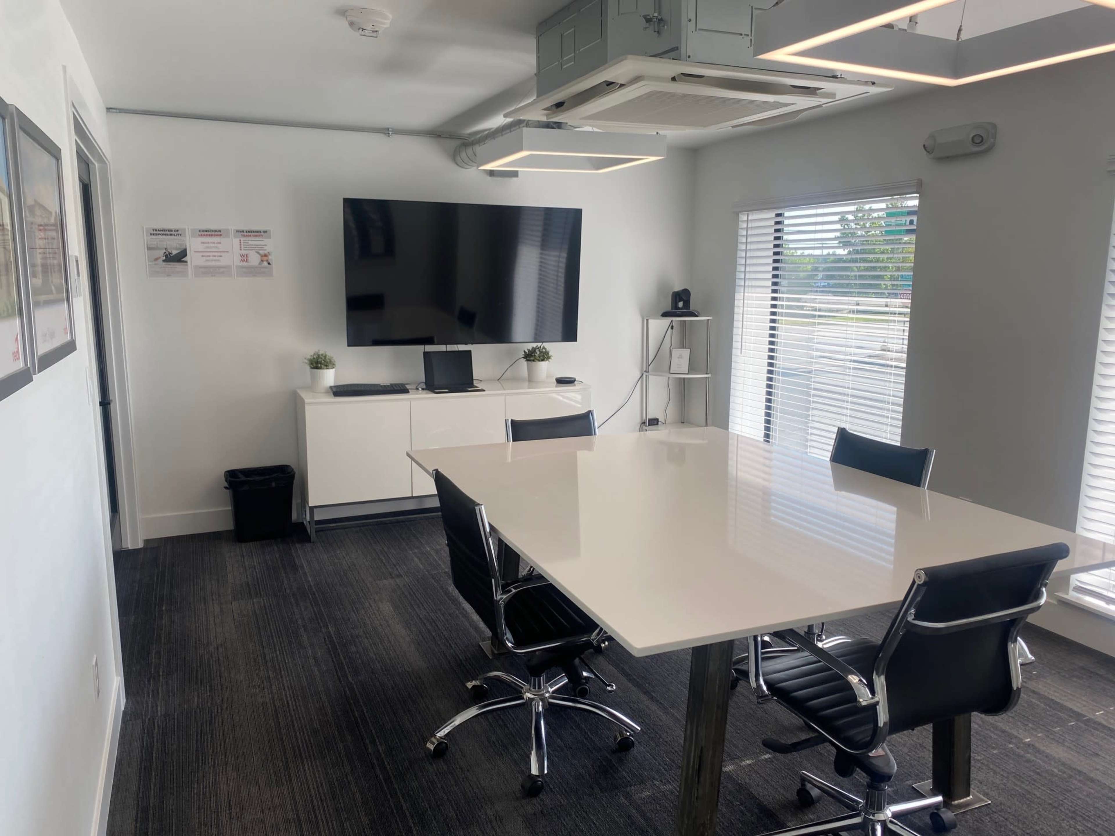 Evans Meeting Room Image in South Denver, Denver, CO