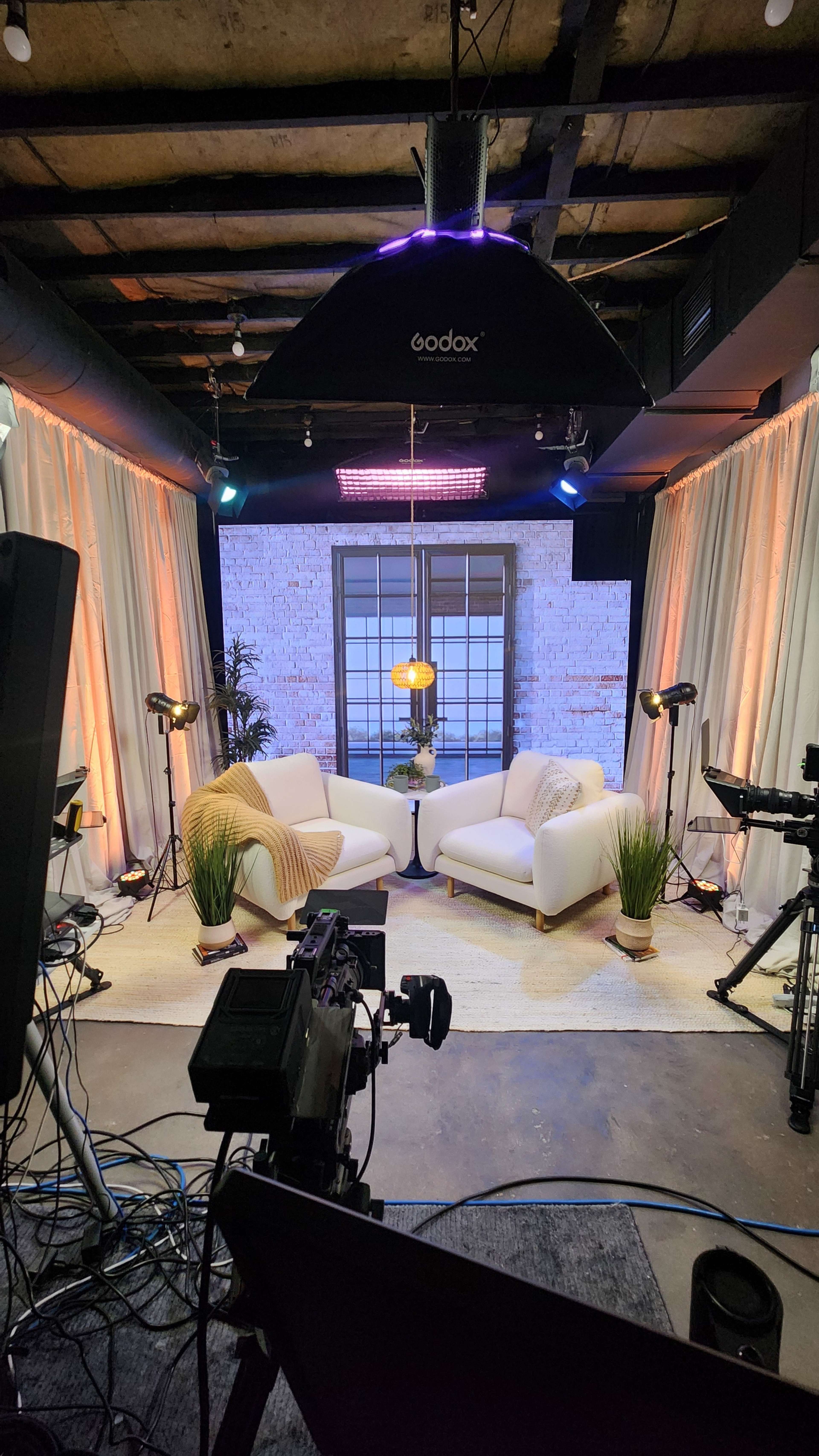 TV Broadcast Quality Virtual Studio Image in South Hemphill Heights, Fort Worth, TX