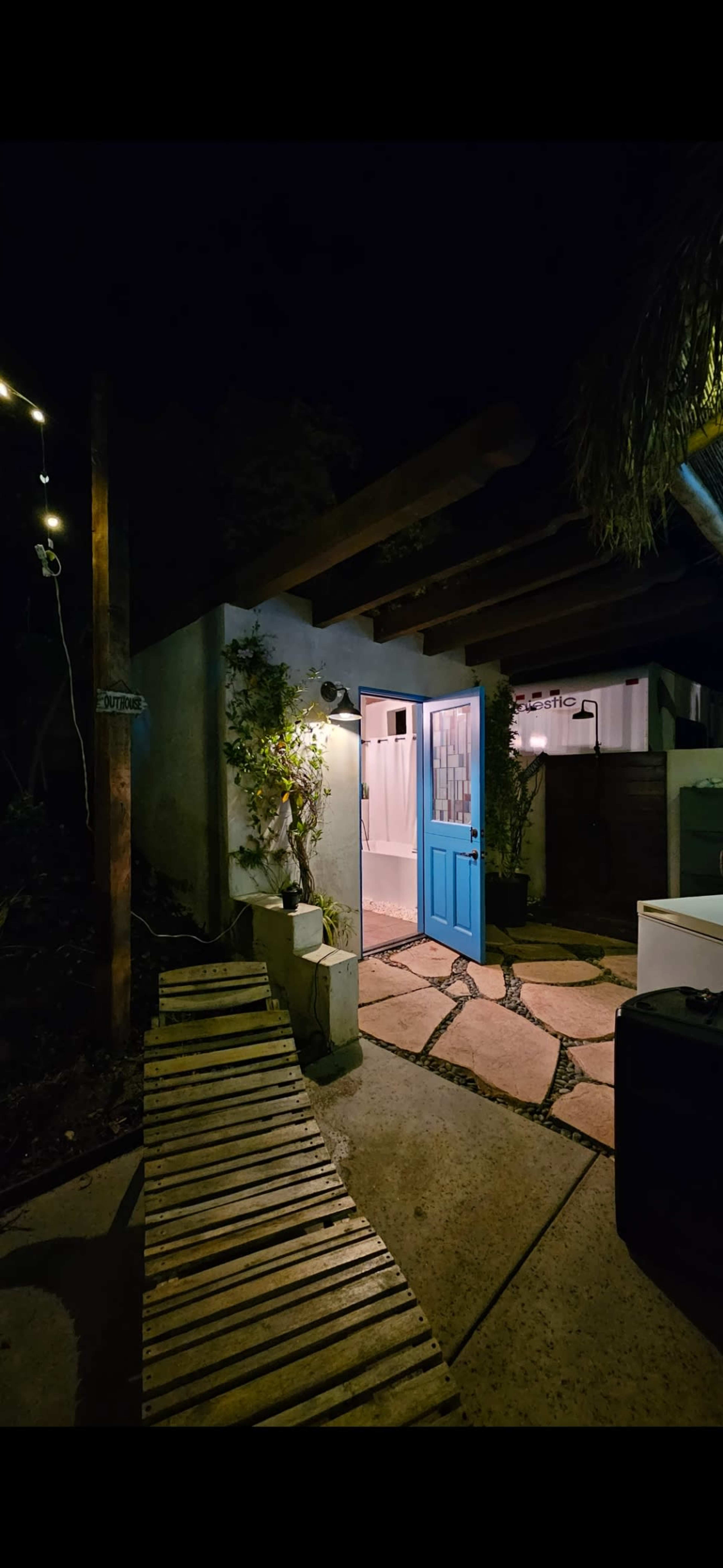 Exclusive West SFV Tropical Oasis Image in Chatsworth, Chatsworth, CA