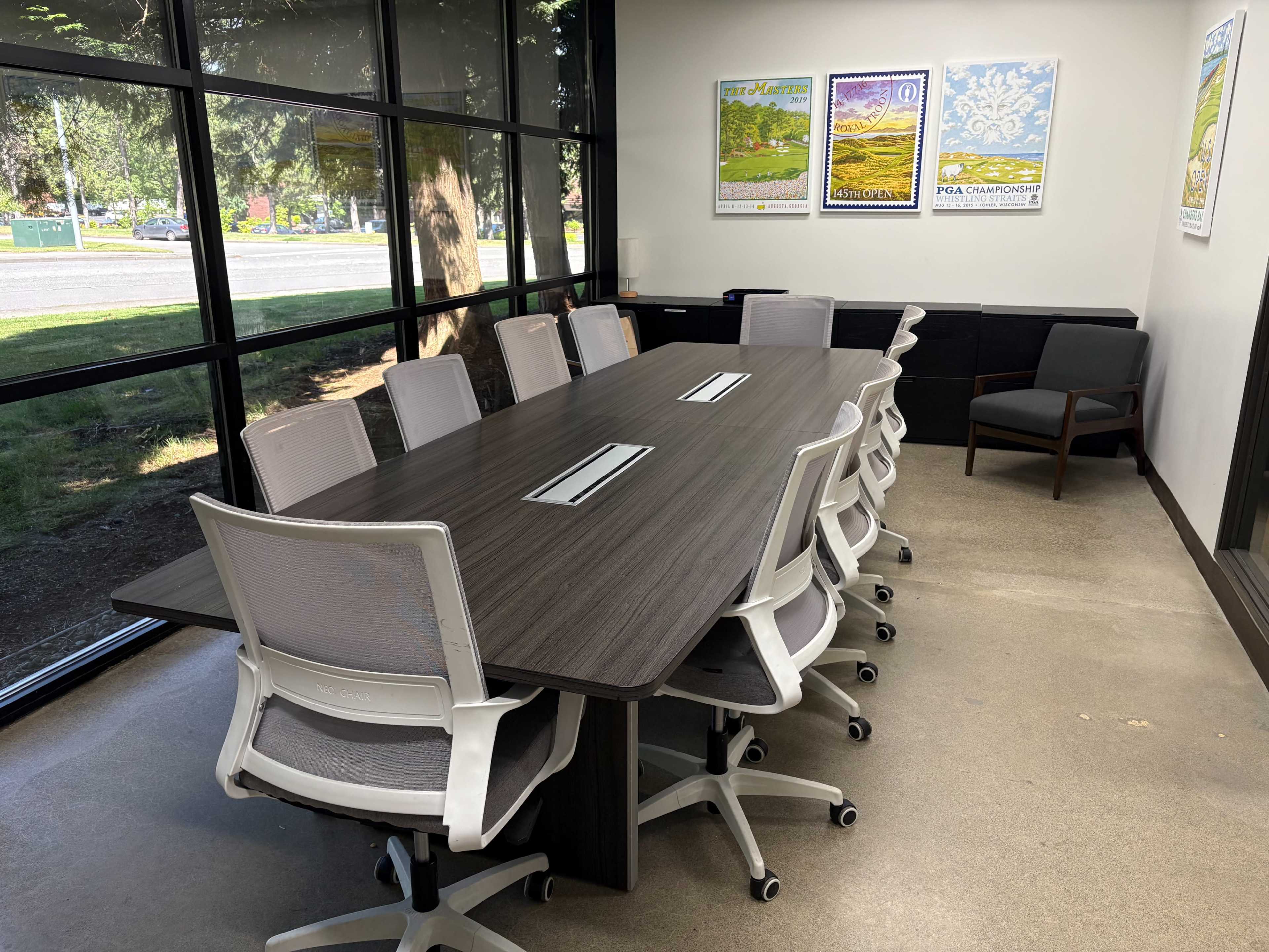 Upscale indoor golf club Image in Willow - Rose Hill, Redmond, WA