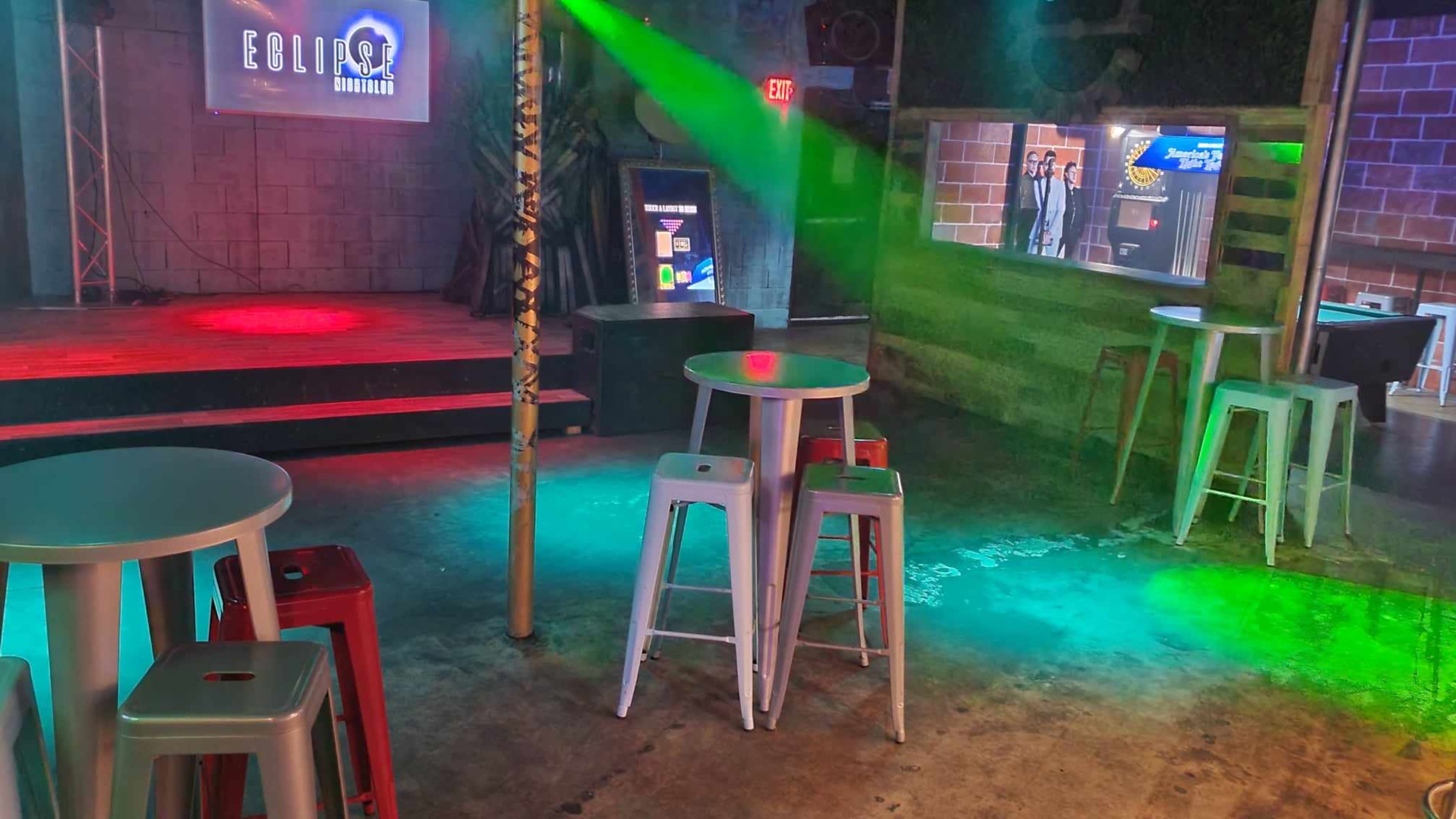 Beautiful Nightclub / Event Space Bars~Stage~Covered Patio~DJs~Photobooths Image in Fairfax, Jacksonville, FL