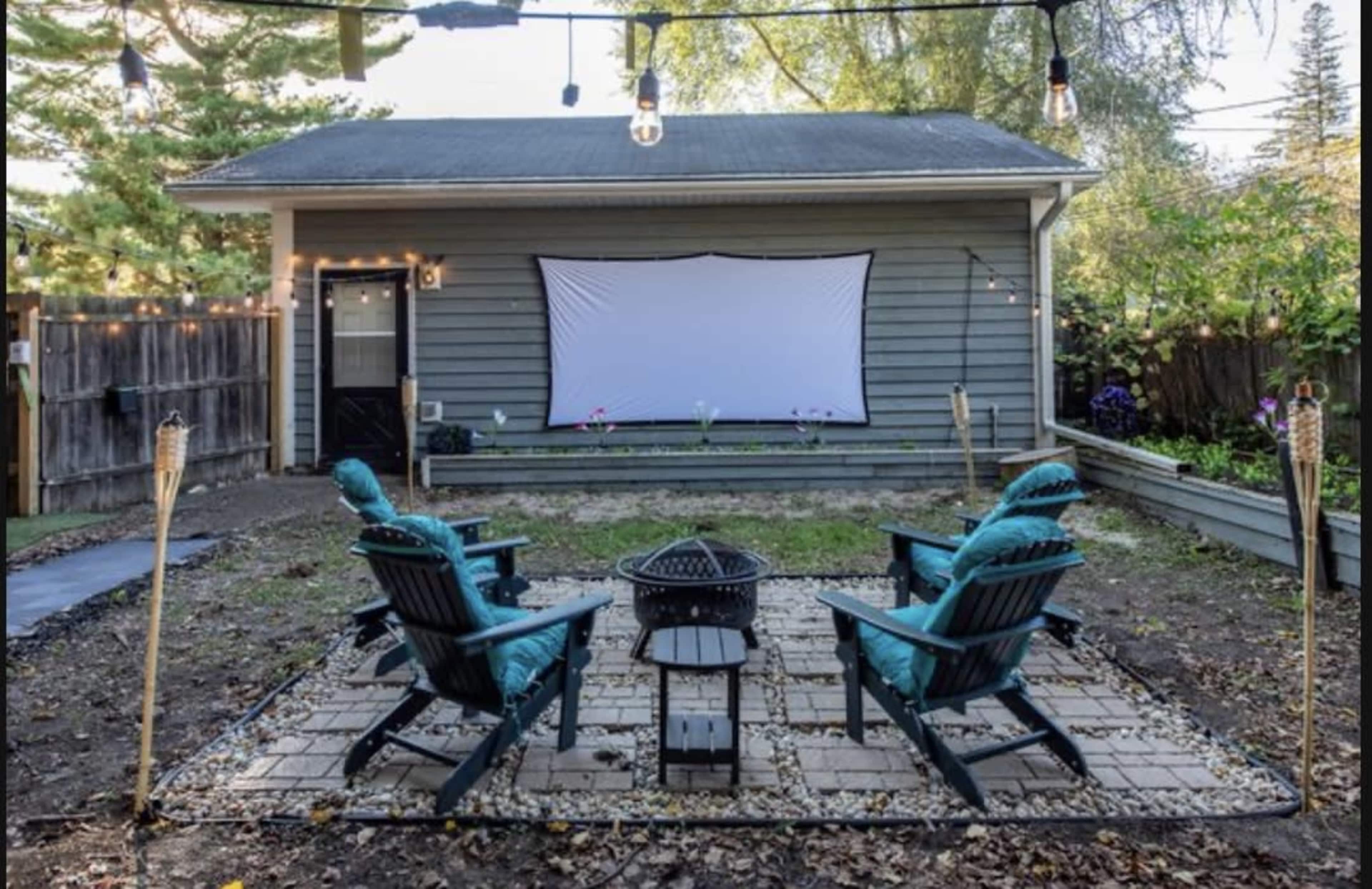 Rustic Retreat Image in Zion Township, Zion, IL