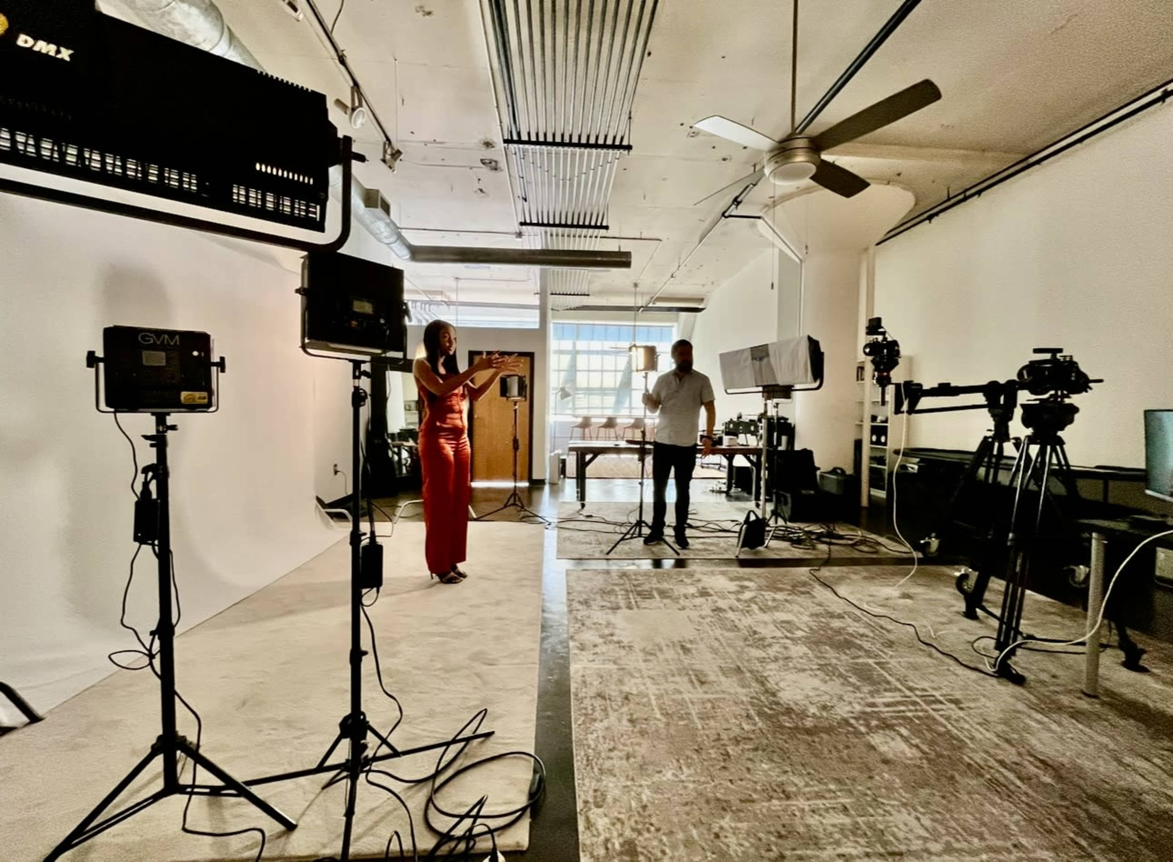 2,000 sq ft Loft studio space with 13ft ceilings and beautiful view of Ponce City Market Beltline Image in Poncey-Highland, Atlanta, GA