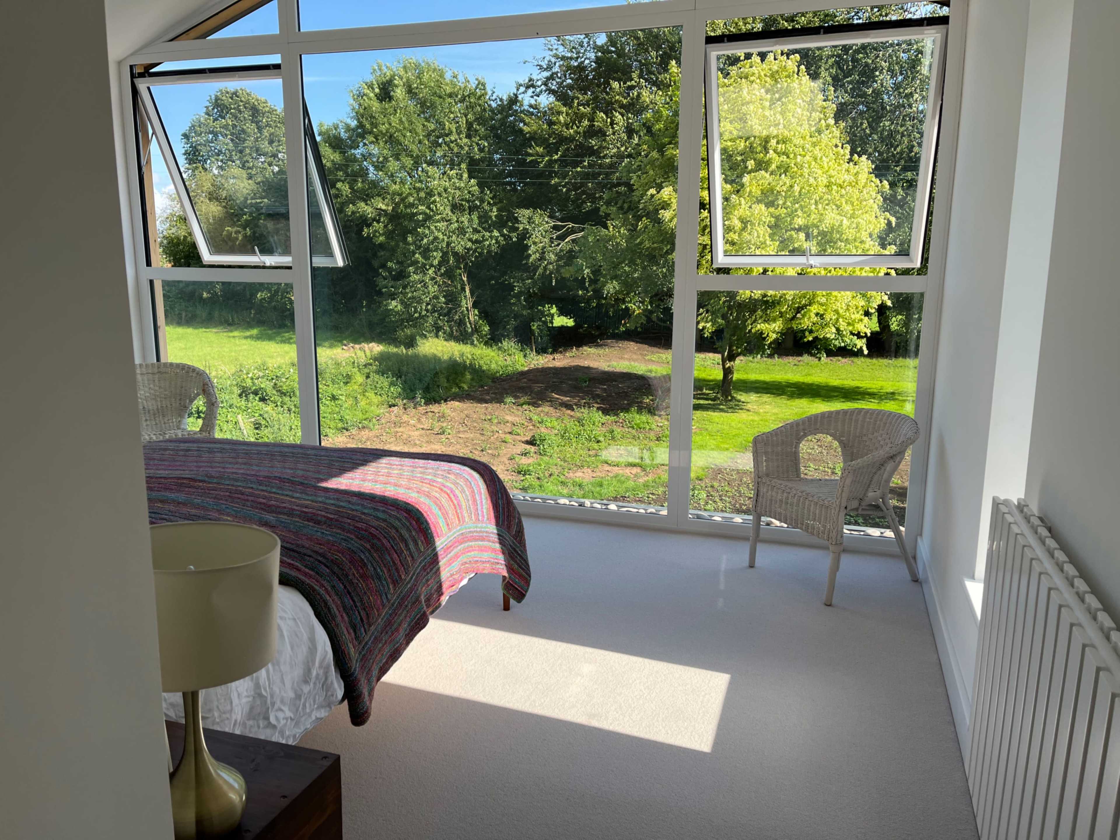 Rural modern residence with scenic views and lots of natural light Image in Great Somerford, Great Somerford, ENG
