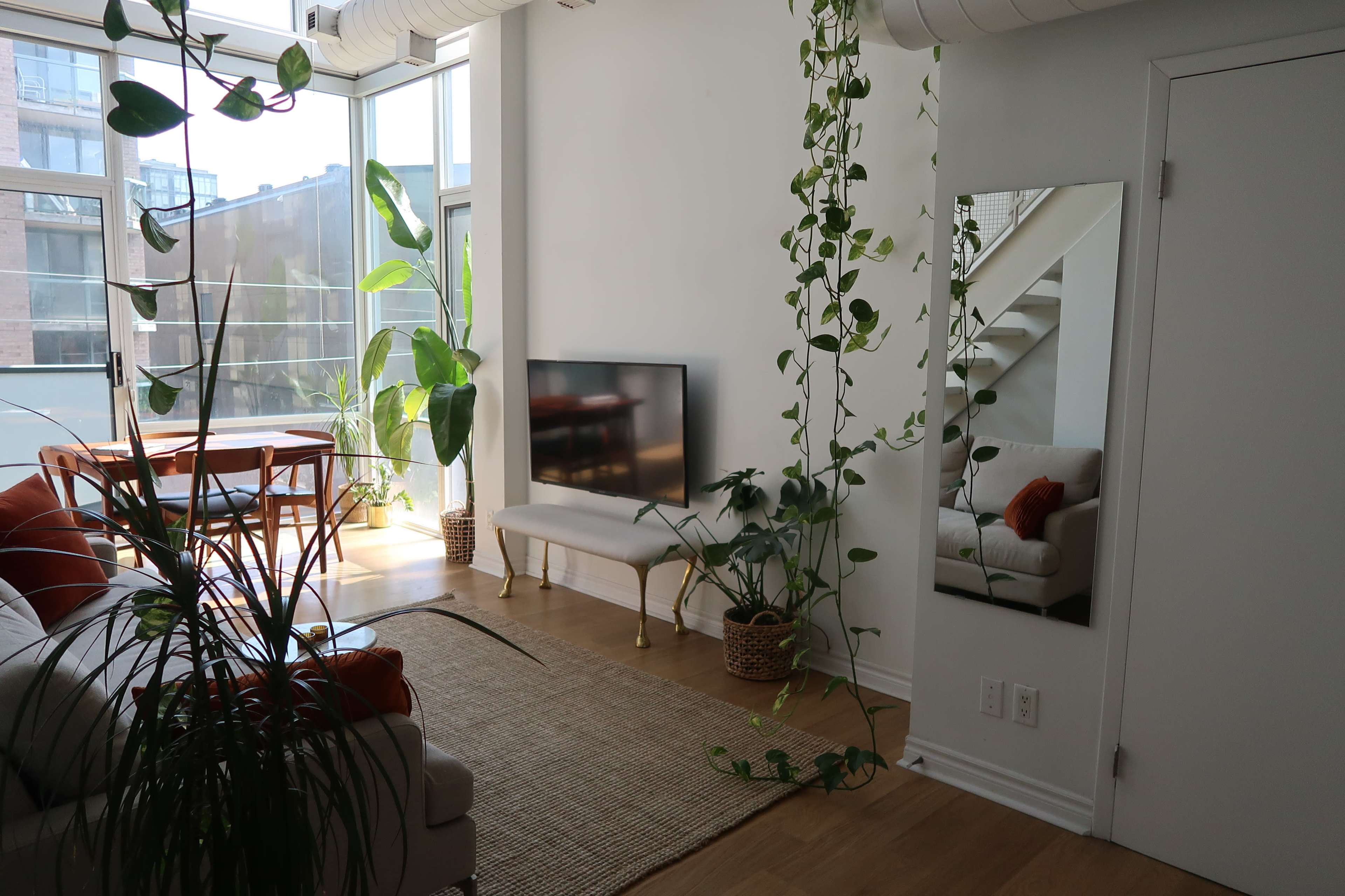 Light-filled Downtown Loft Image in St. Lawrence, TORONTO, ON