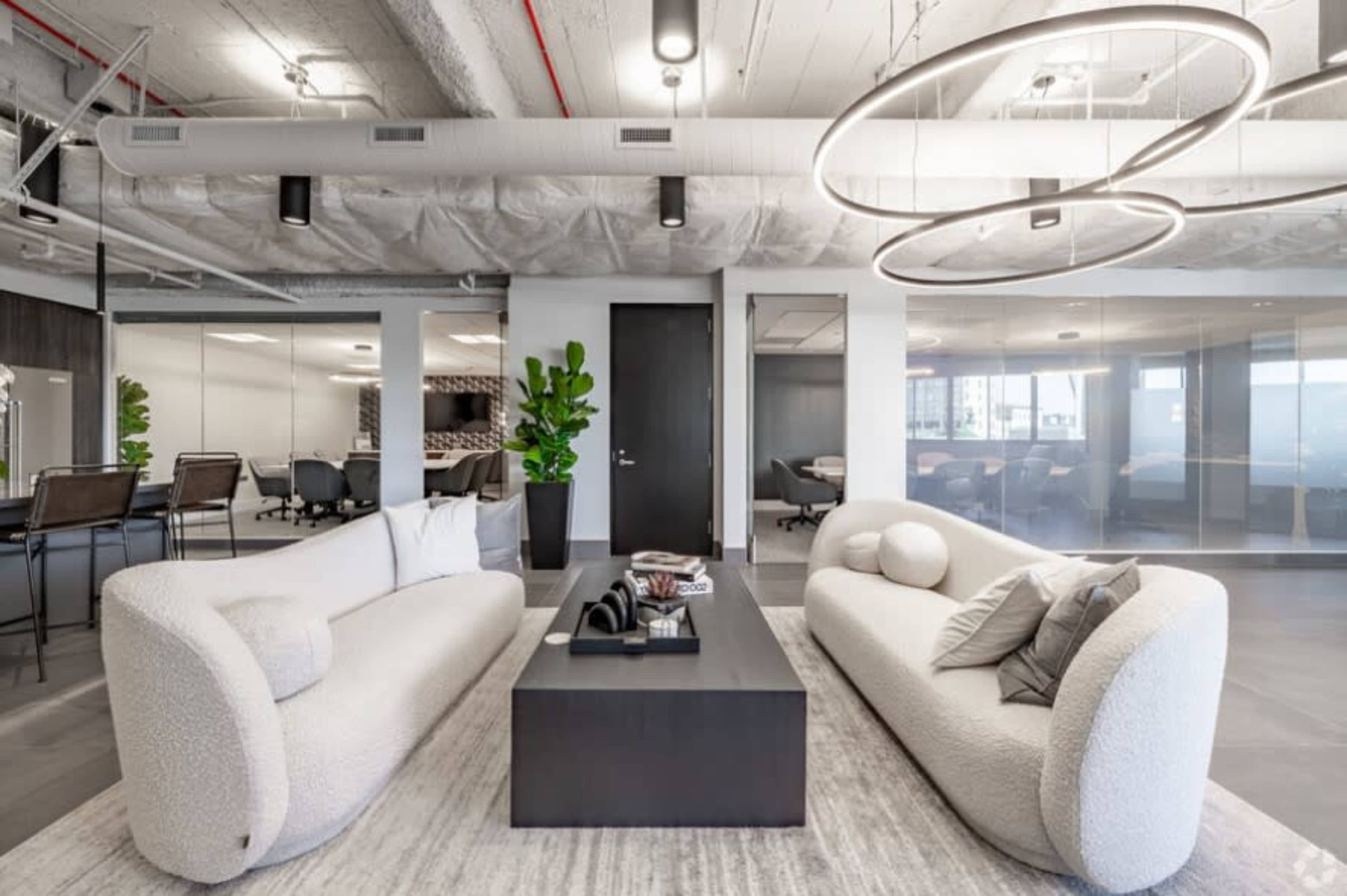 Private Day Office Image in Beverly Hills, BEVERLY HILLS, CA