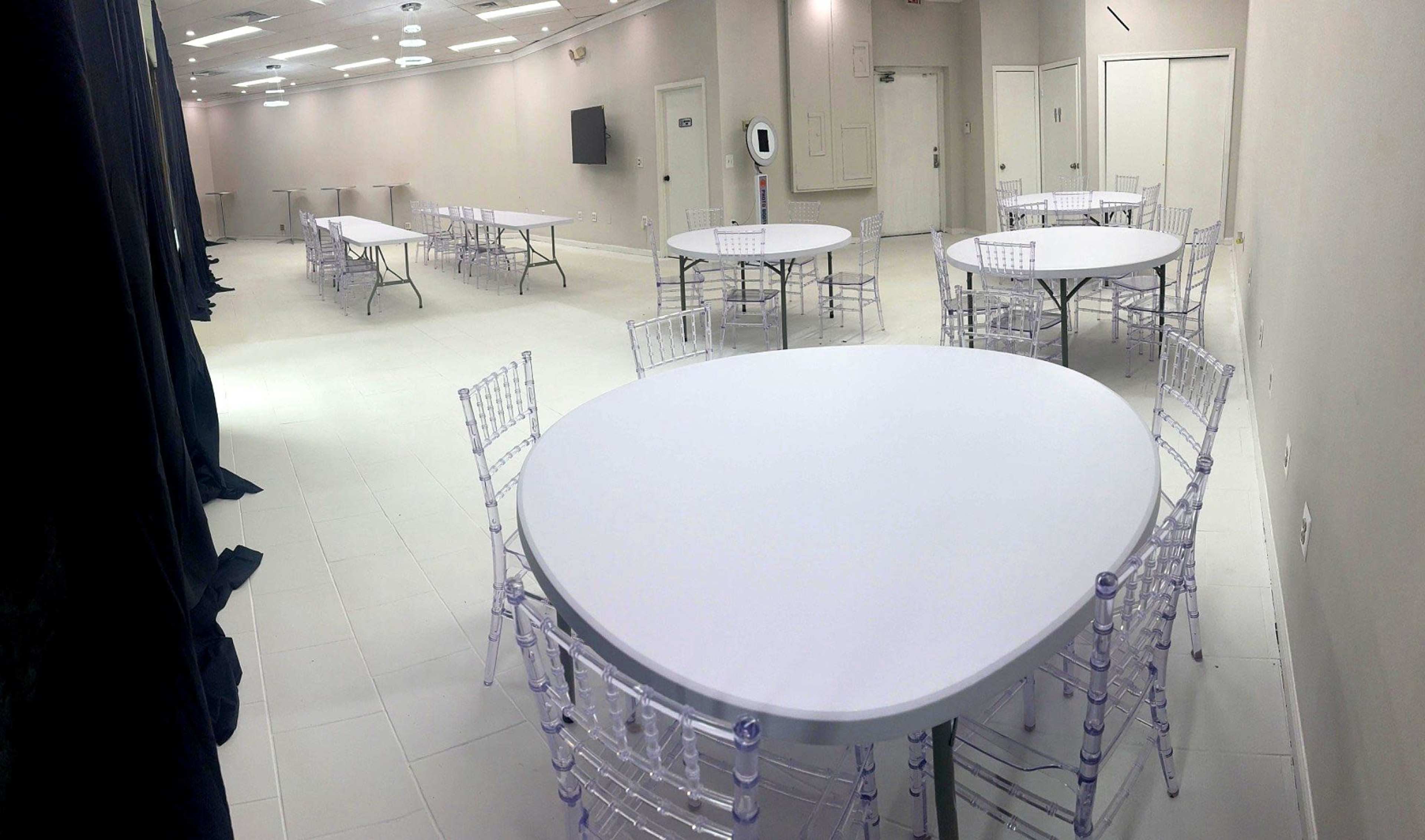 Modern Event Space with Flexible Packages & Add-Ons – Ideal for Any Occasion Image in Fort Washington, Ft Washington, MD