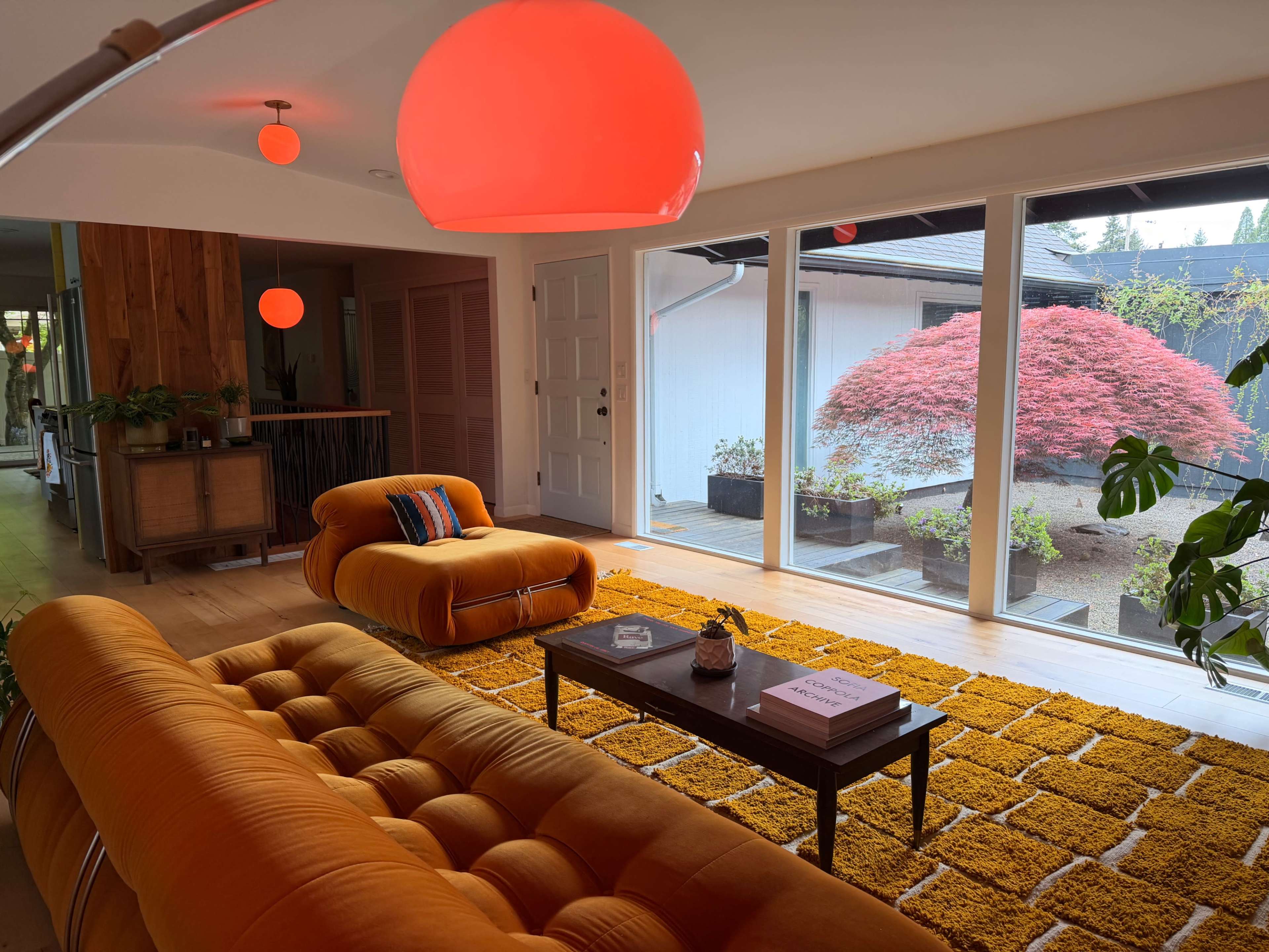 MCM Custom Ranch Image in Northeast Portland, Portland, OR