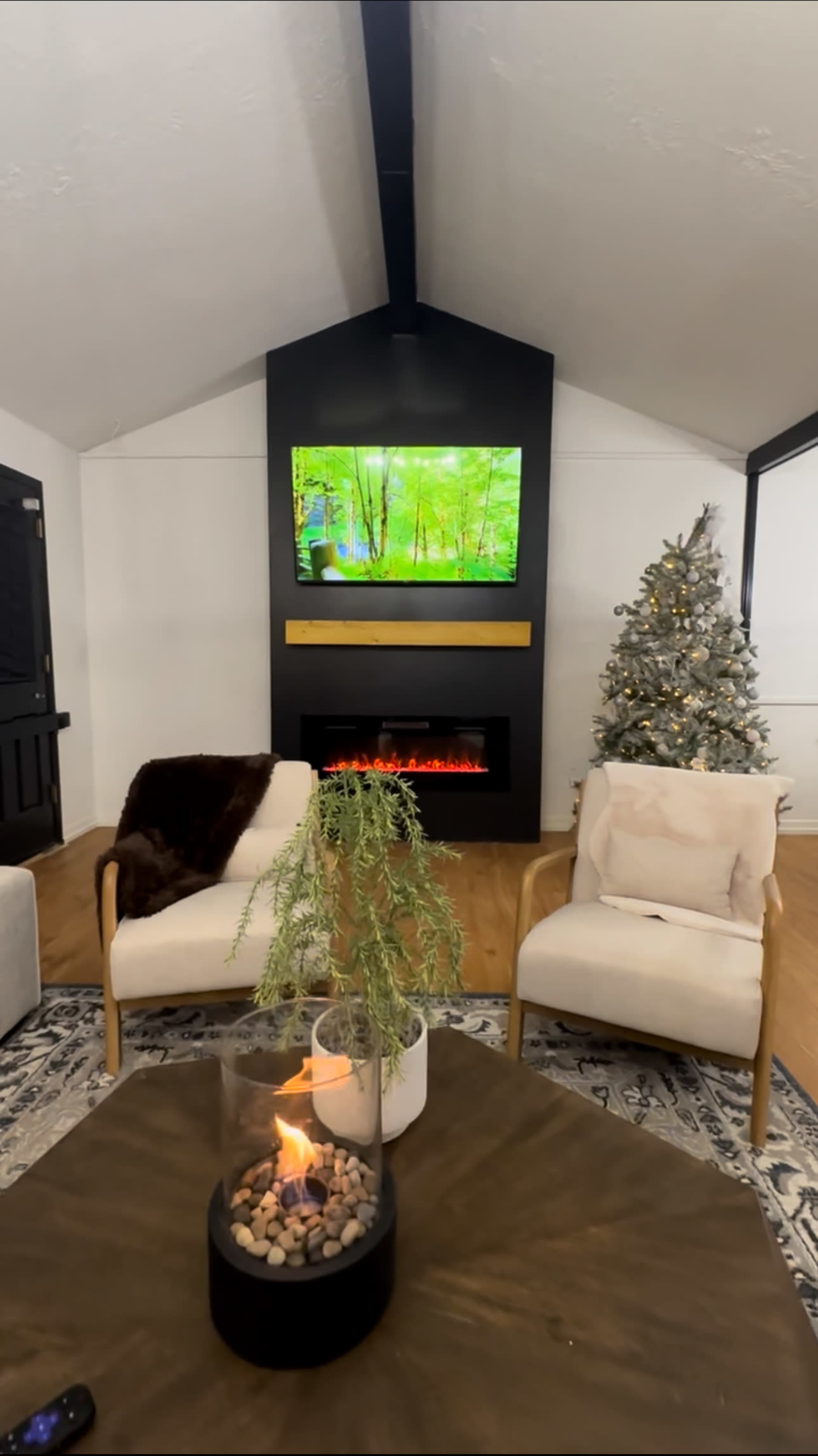 Baytown Modern Luxury Home Image in Chapparal Village, Baytown, TX